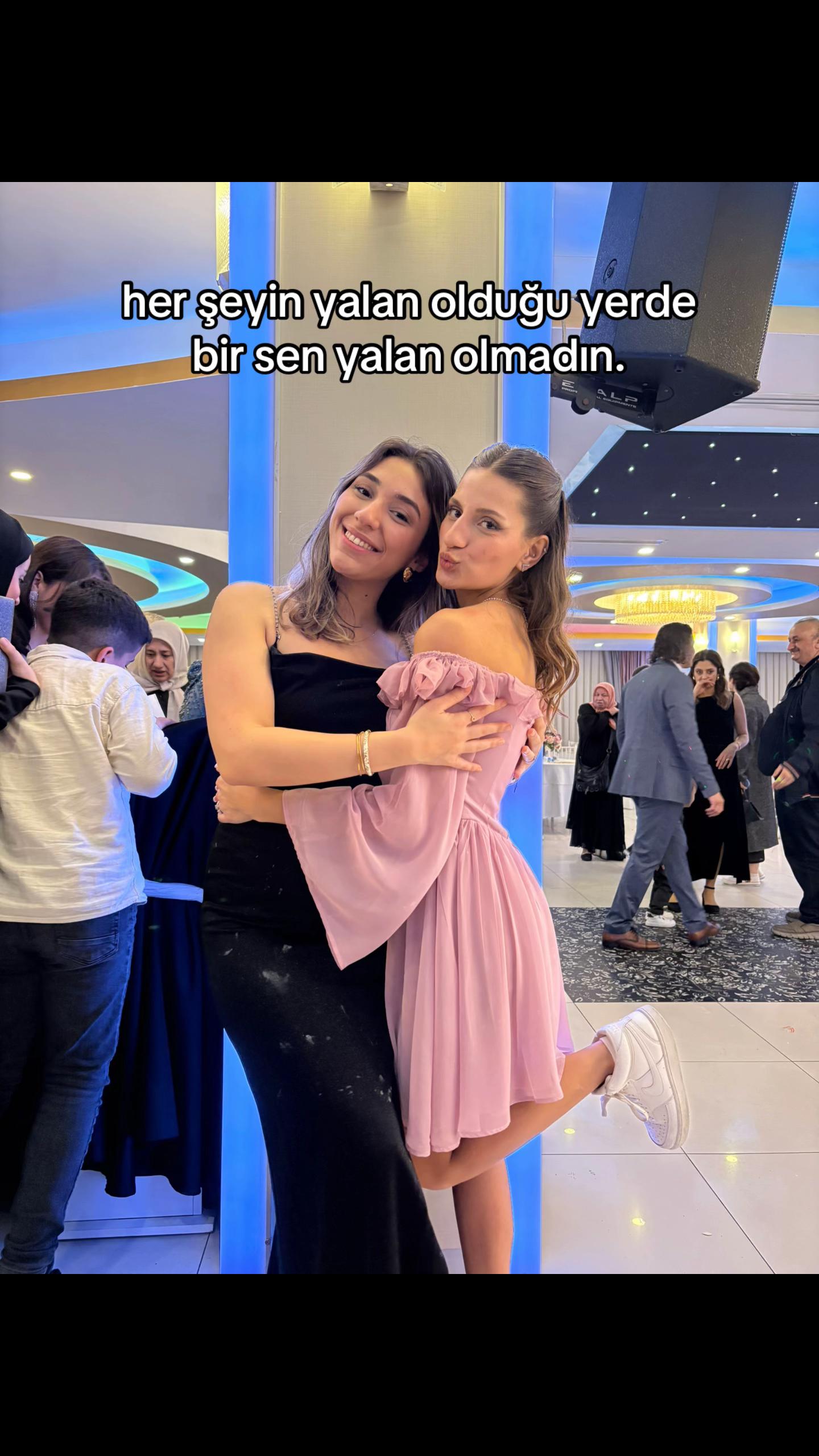 @Sıla🐥🦋
