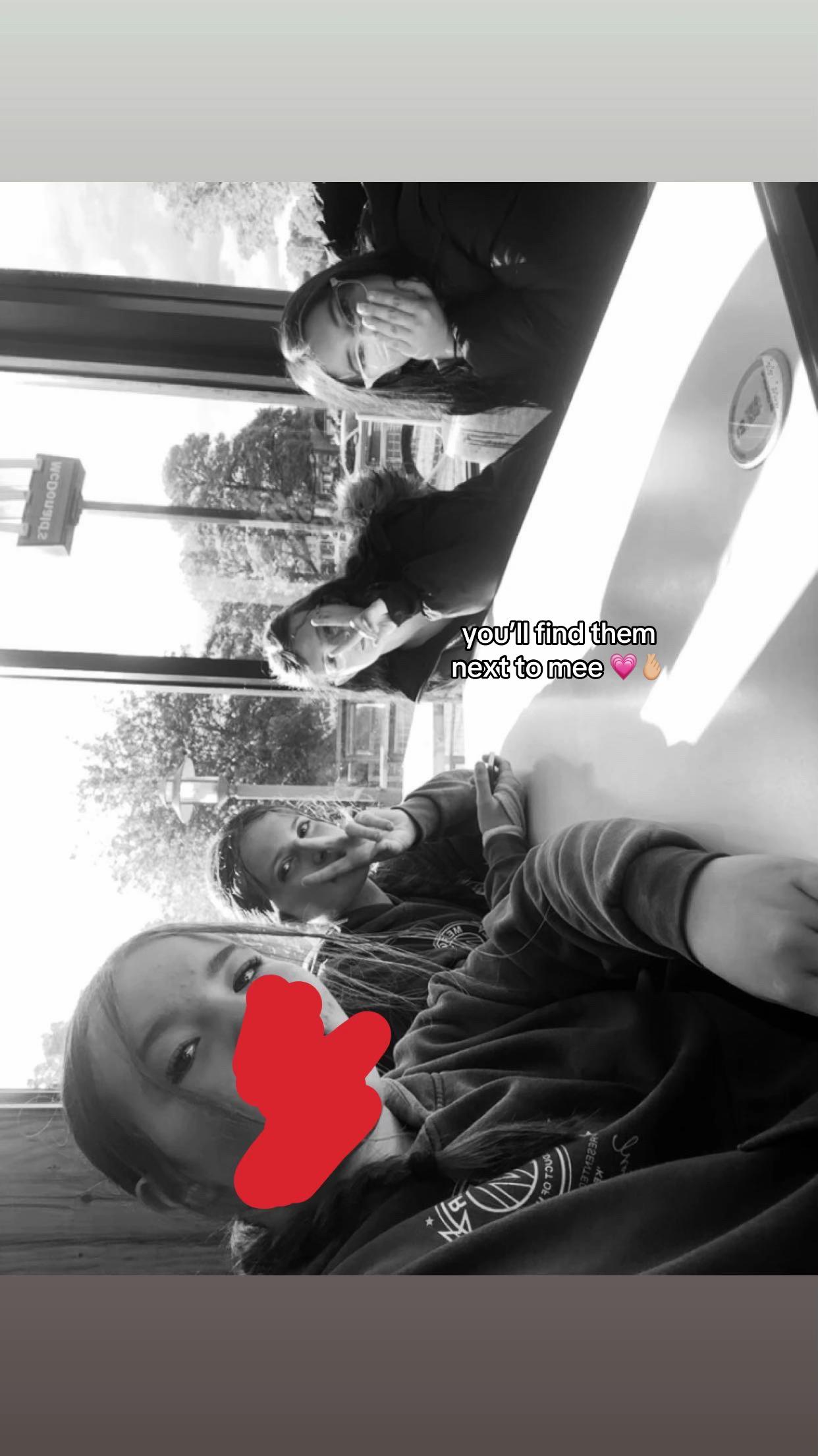 @amelia x