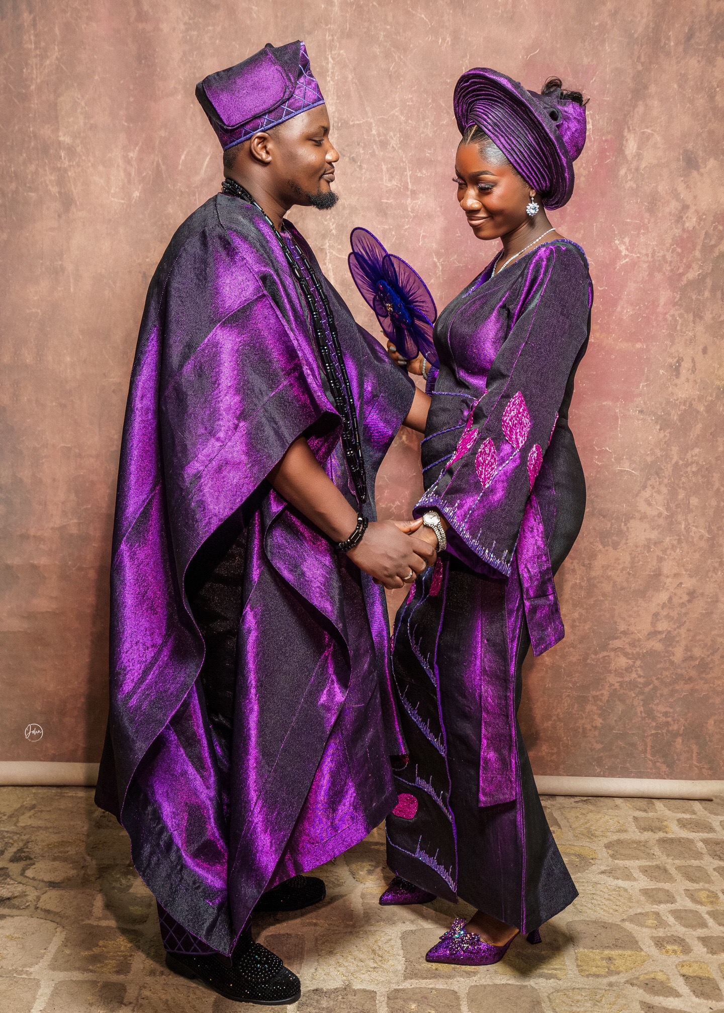@PHOTOGRAPHER IN LAGOS/ALIMOSHO