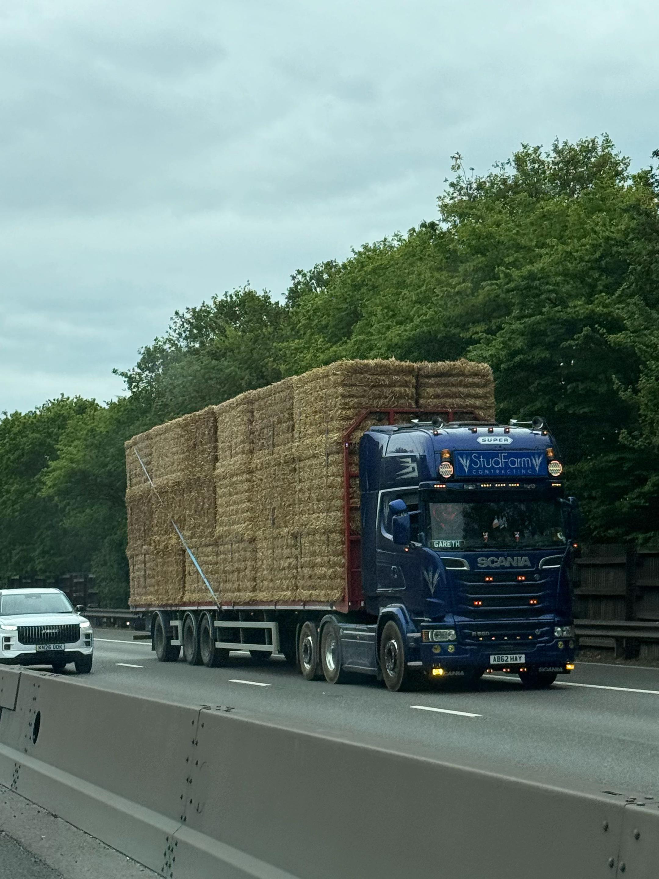@TruckSpottingDad