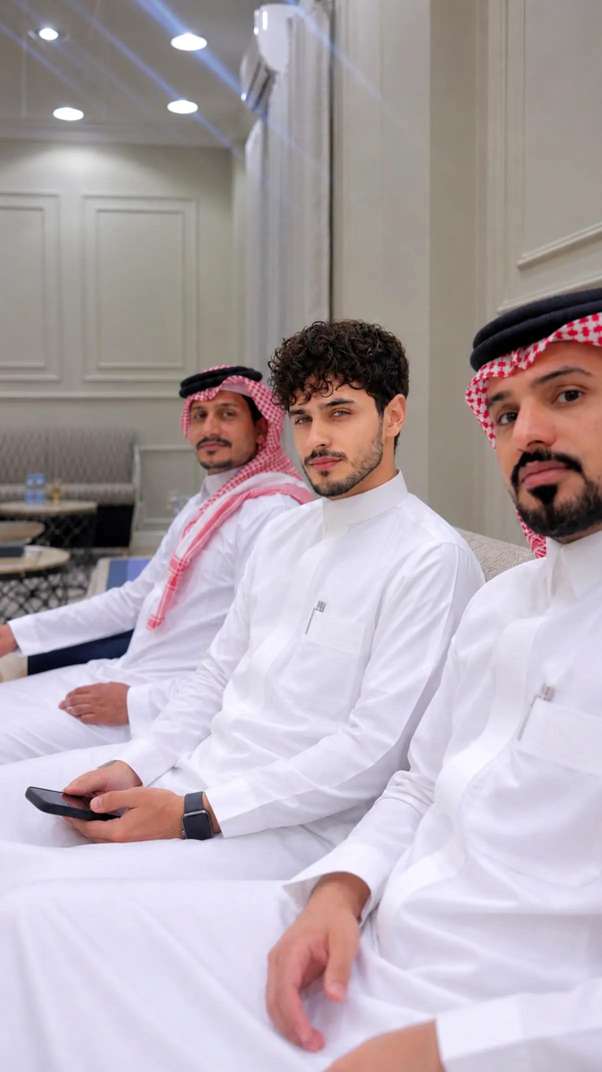 @ماجد/YE
