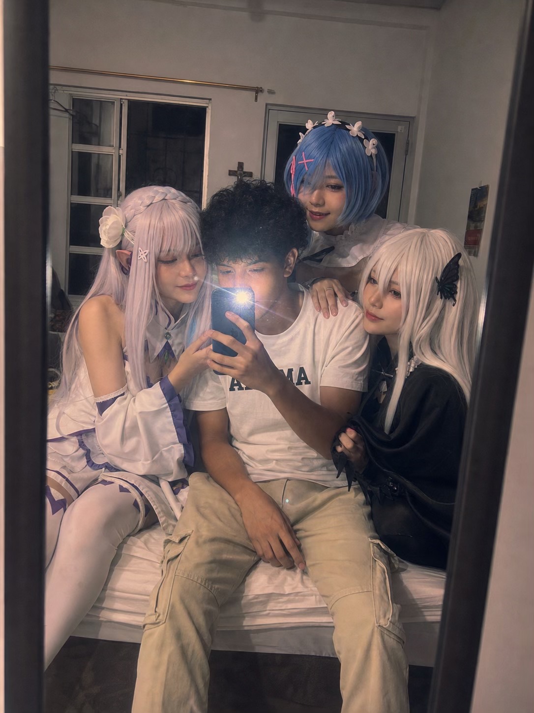 @Fenii