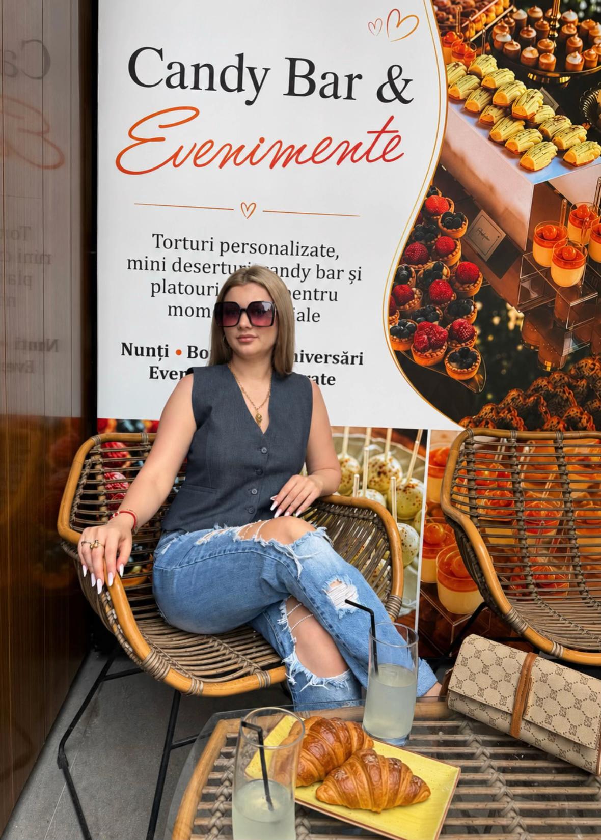 @Daniela Sandu