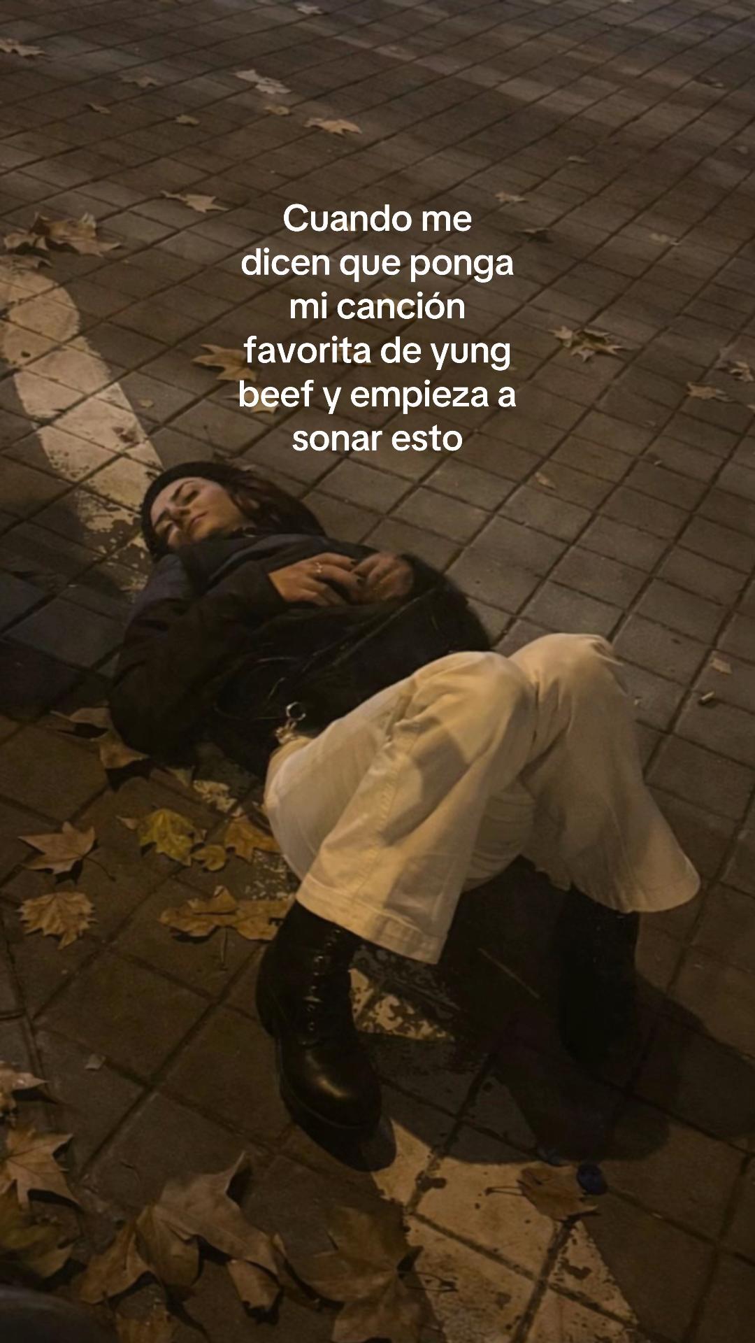 @🪬
