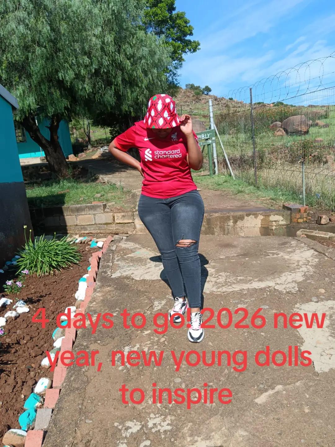 @Makhozah