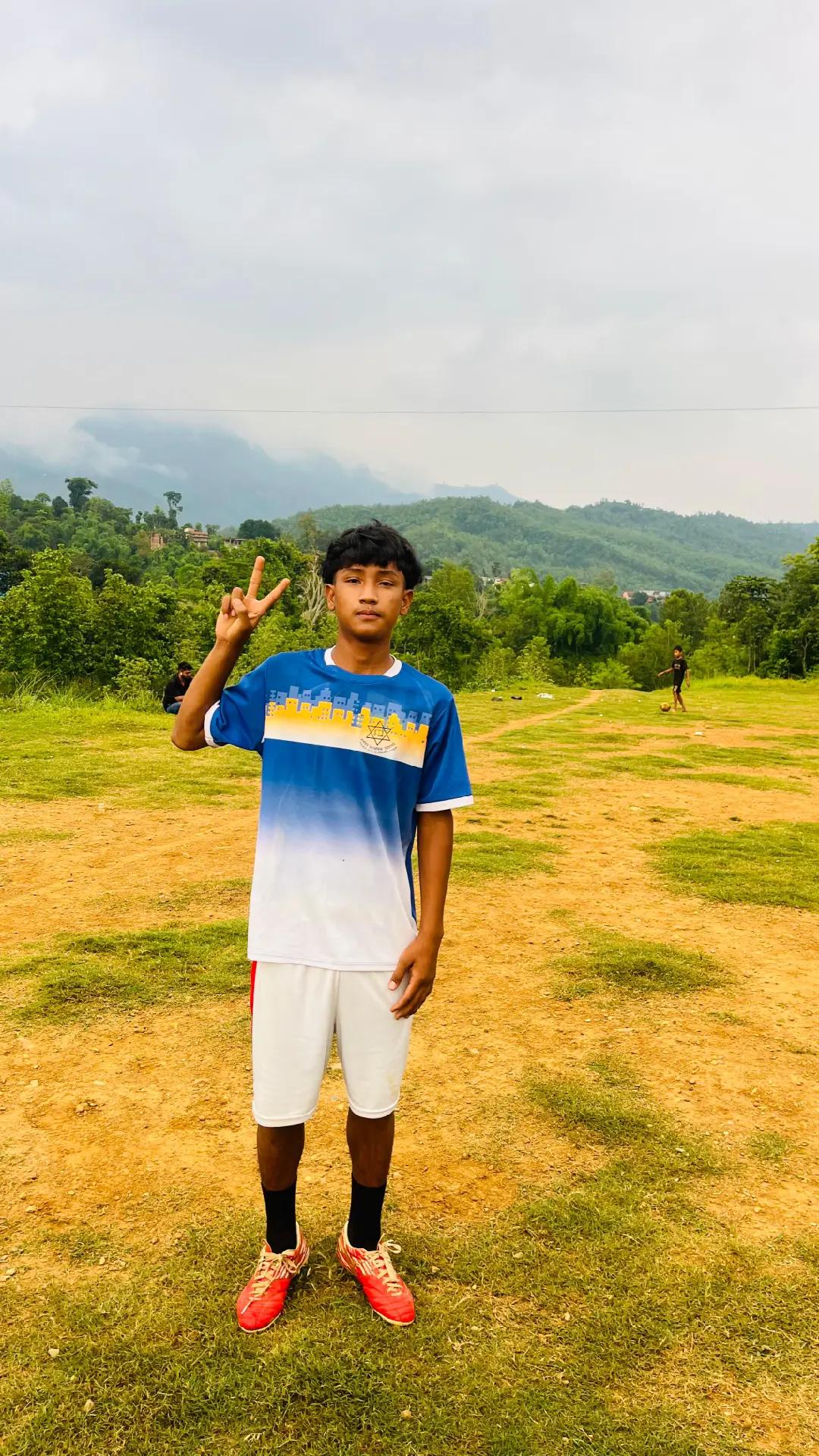 @Alex jong thakuri❤️
