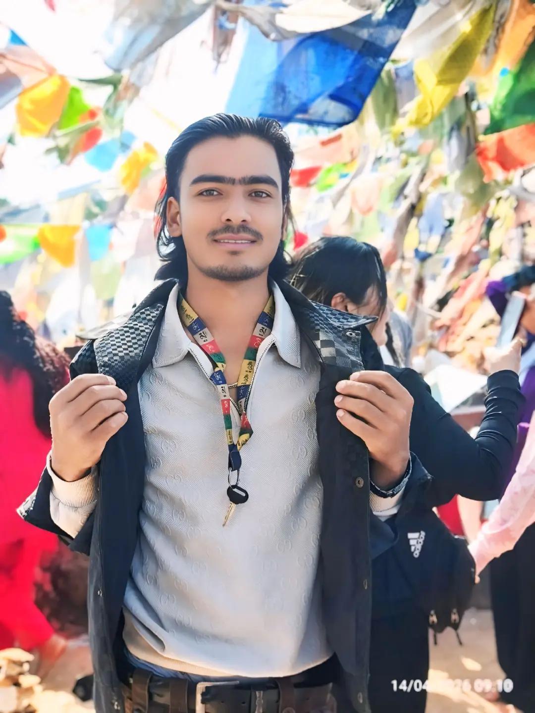 @खुमेश क्षेत्रि