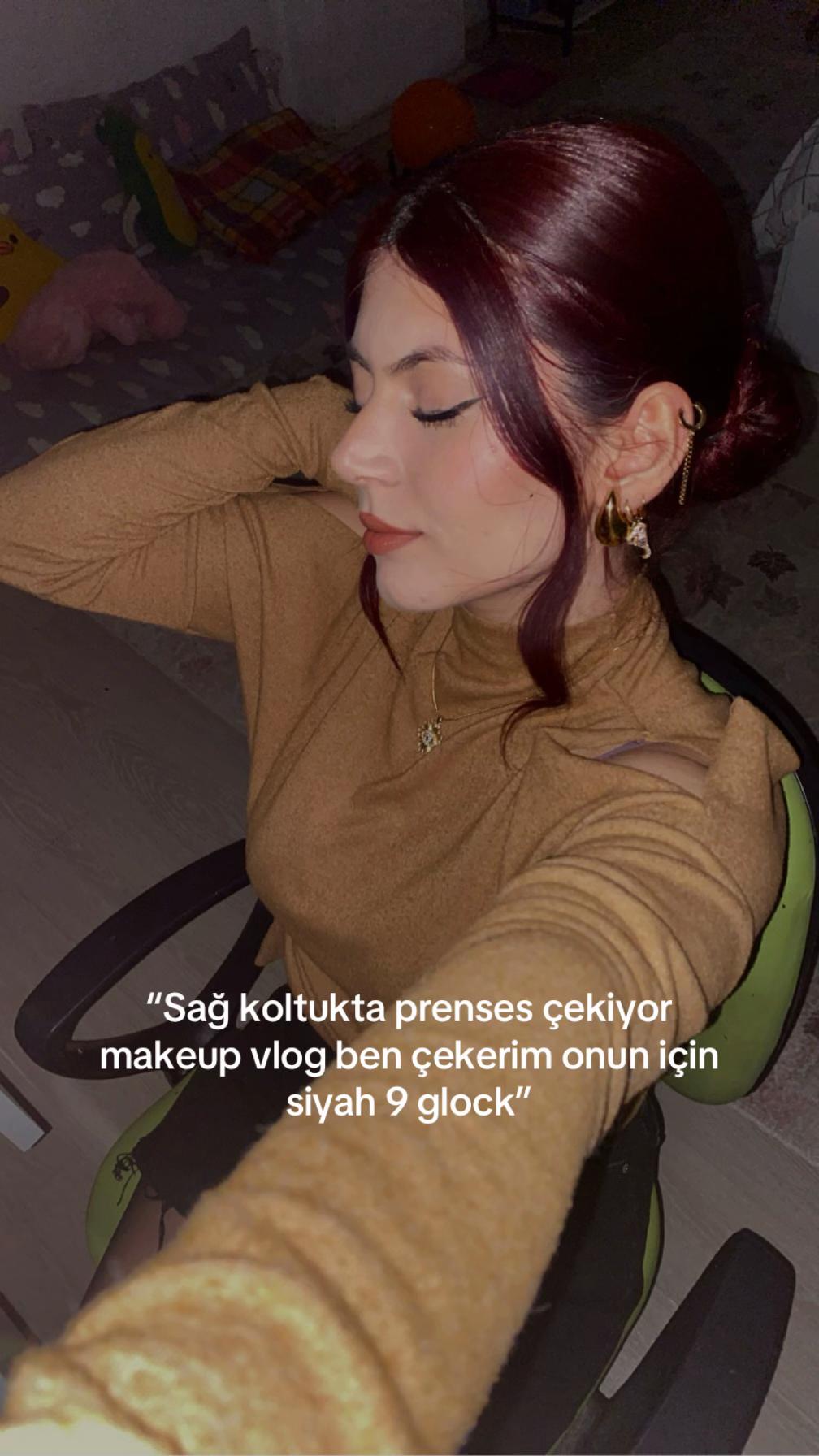 @Nazlıcan🦪🐚