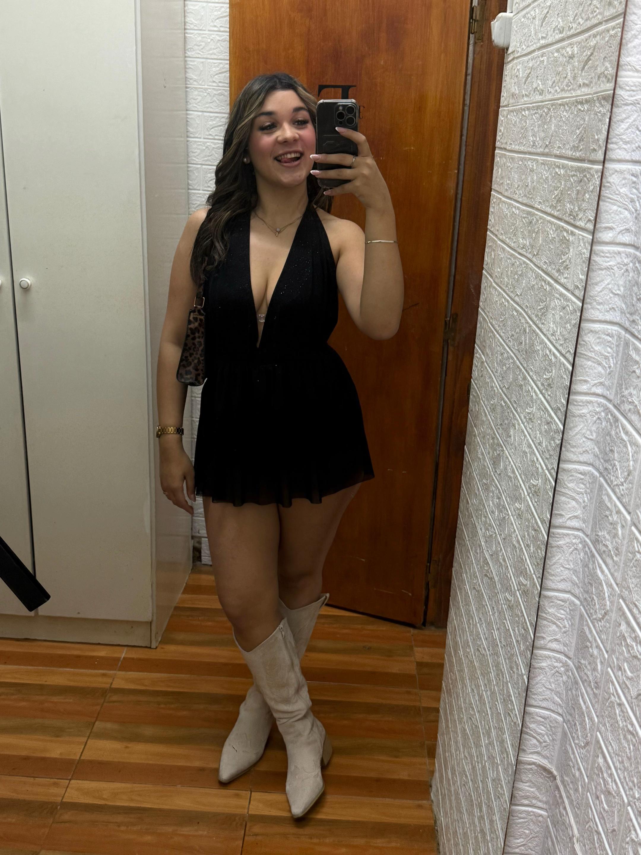 @𝓕