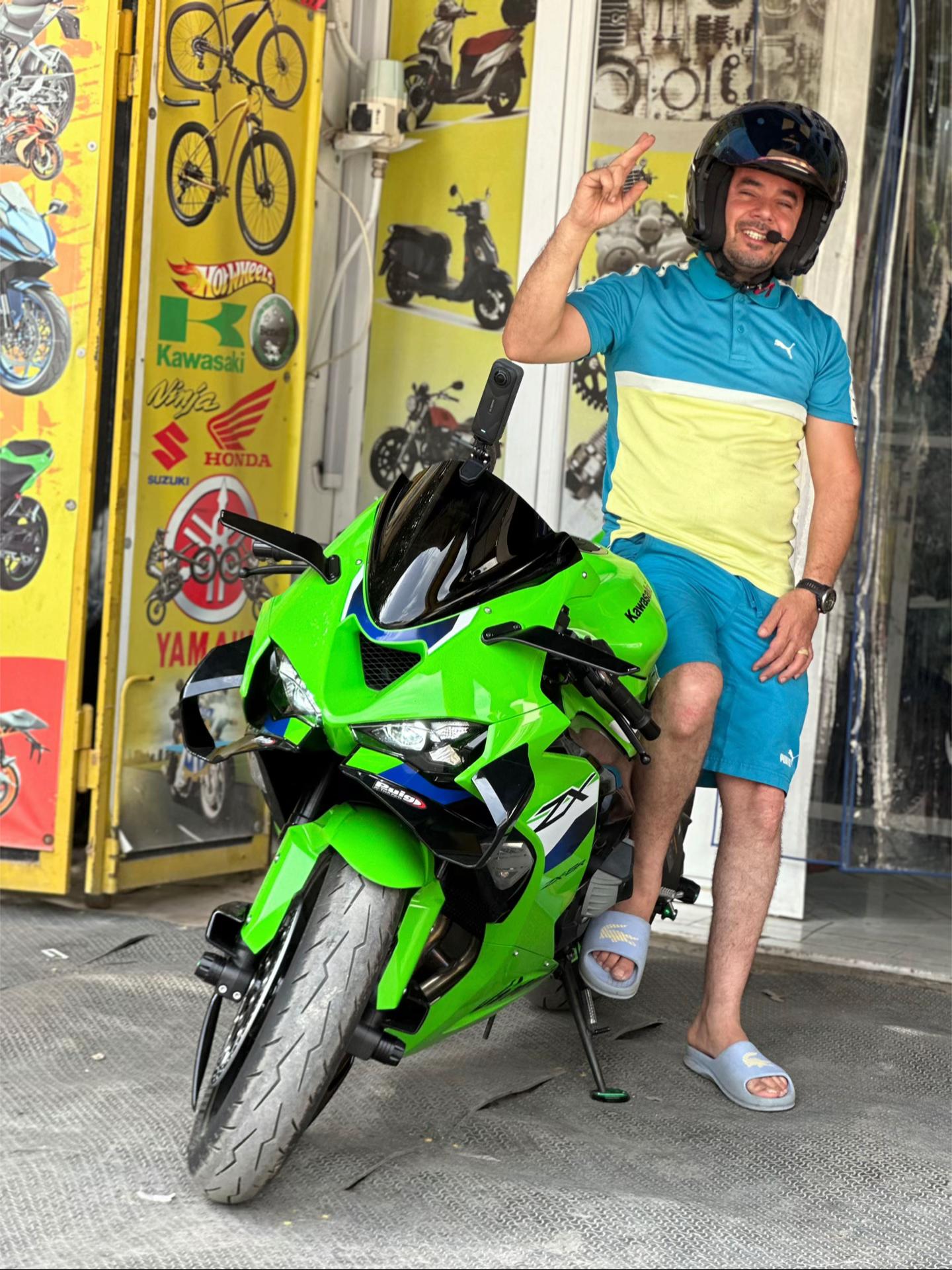 @Sofiane piéces Moto 13