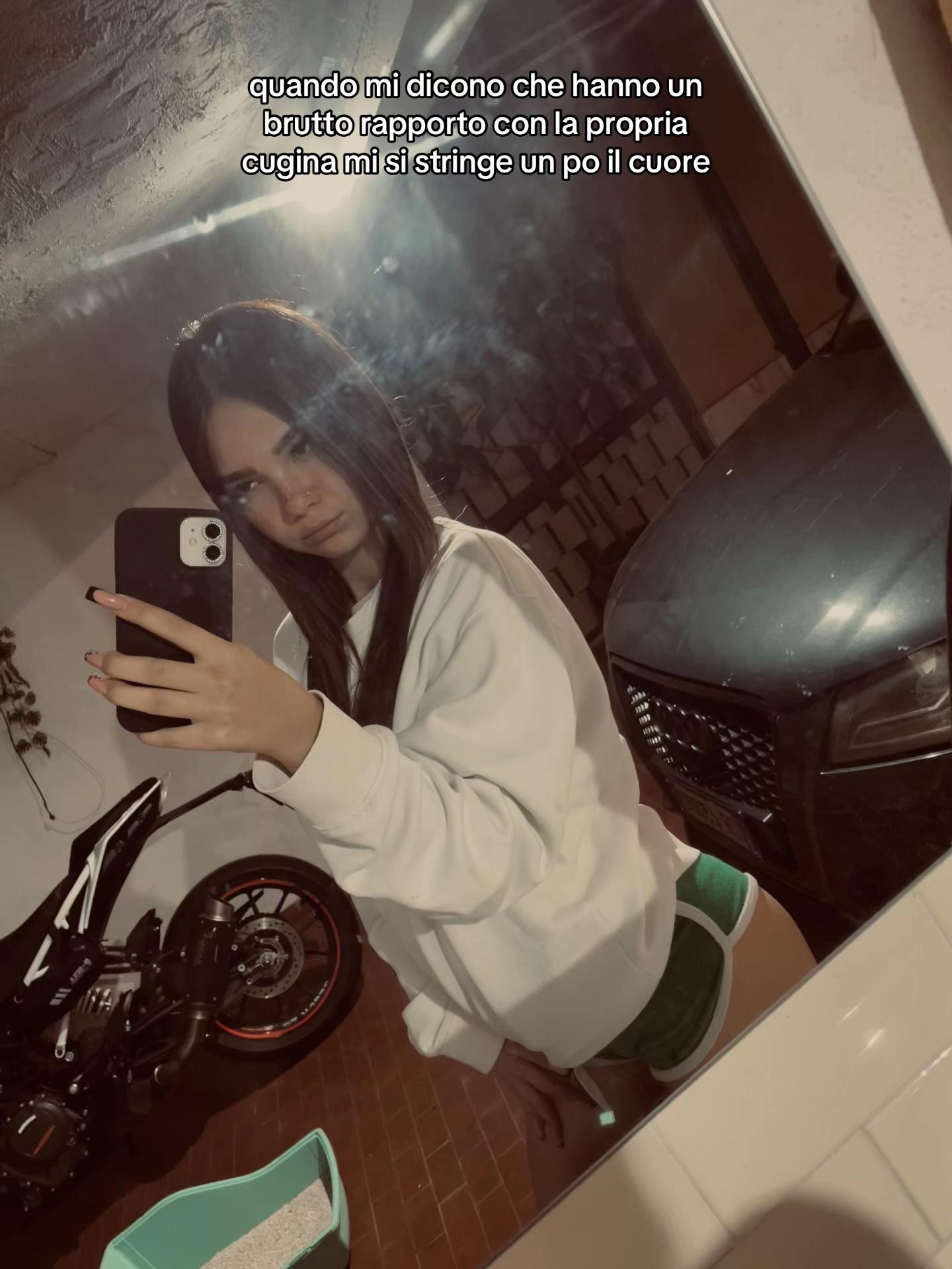 @𝓖𝓪𝓫𝓻𝔂💋