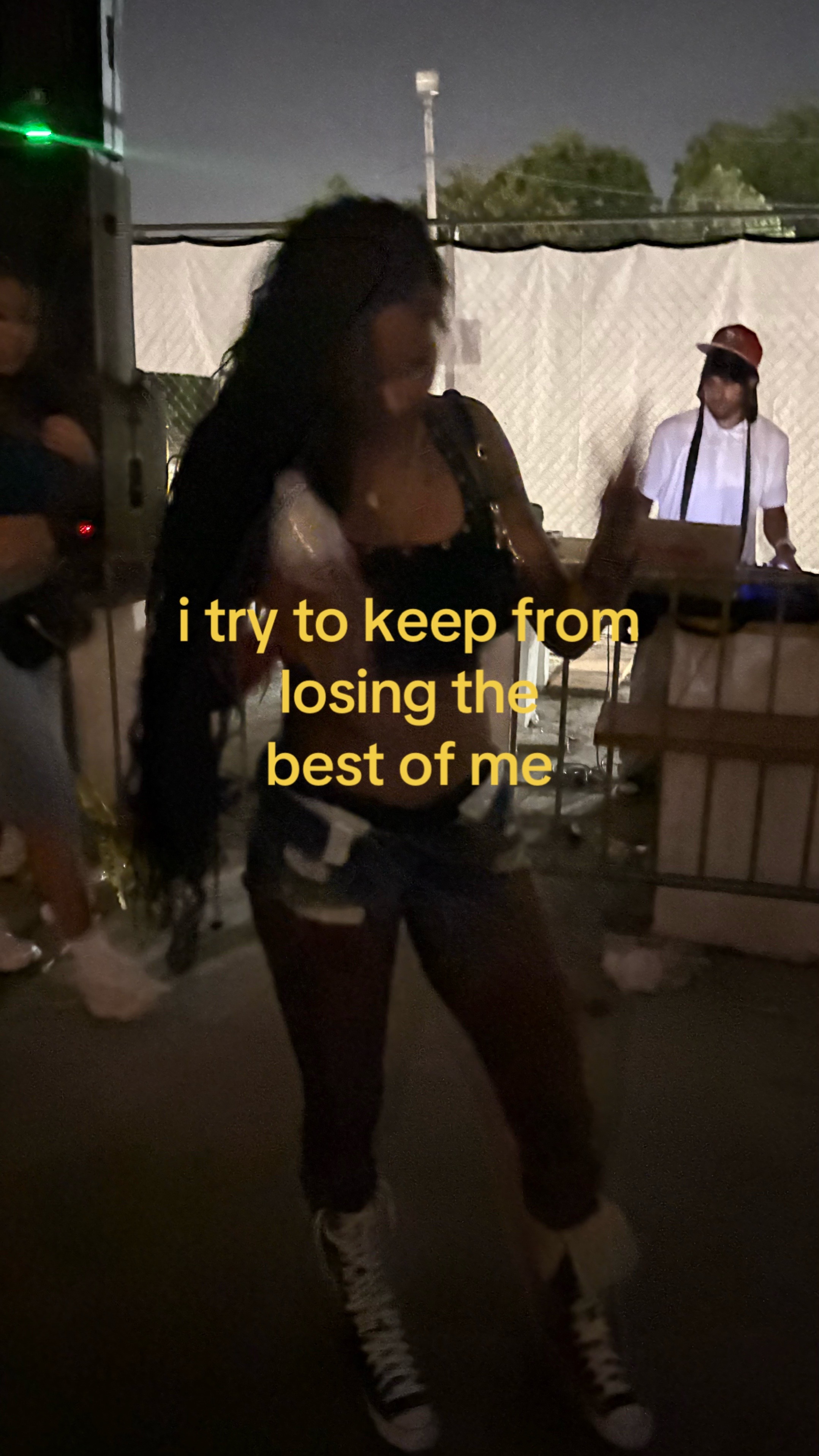 @n a y a