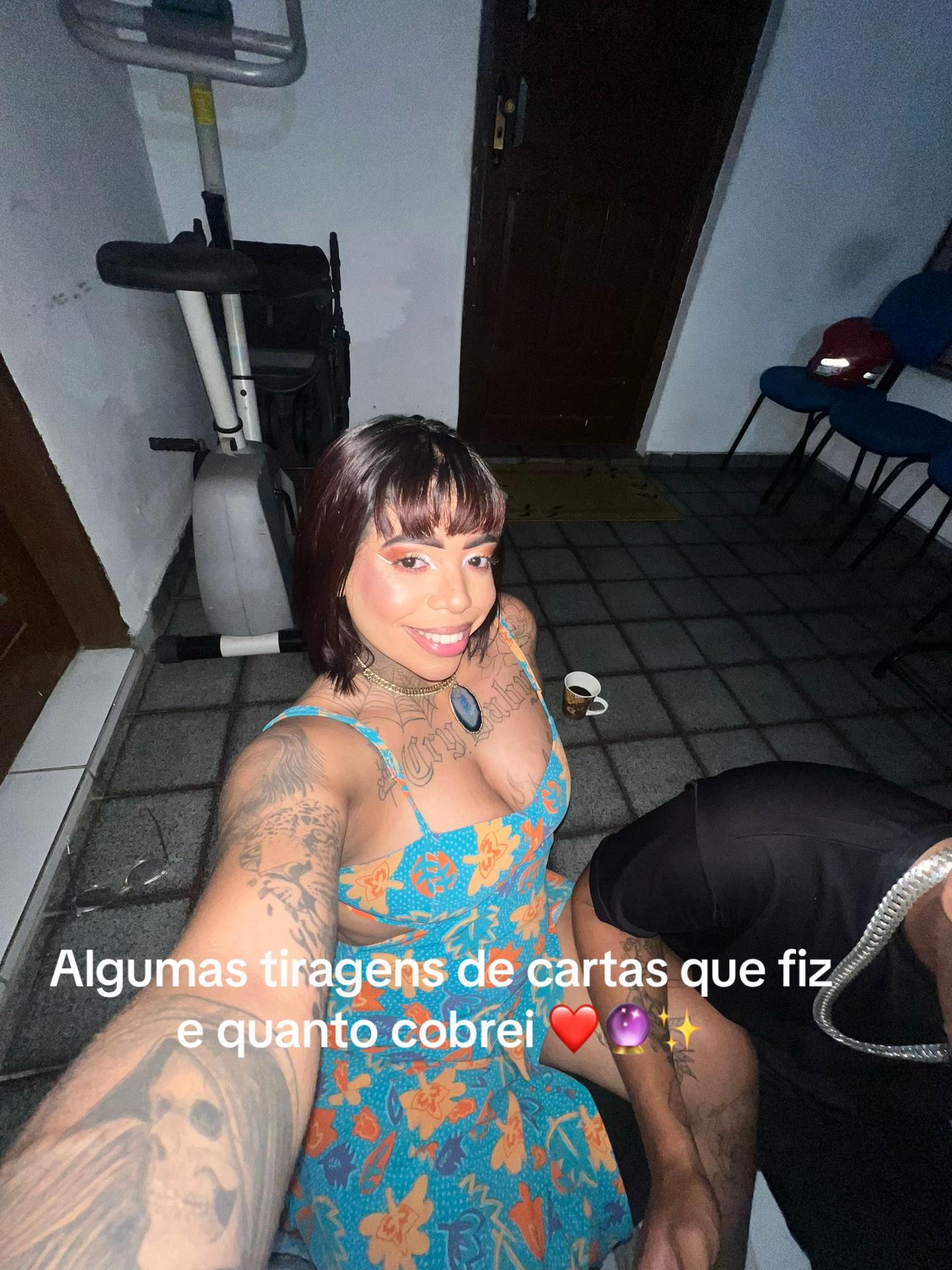 @akinadepadilha