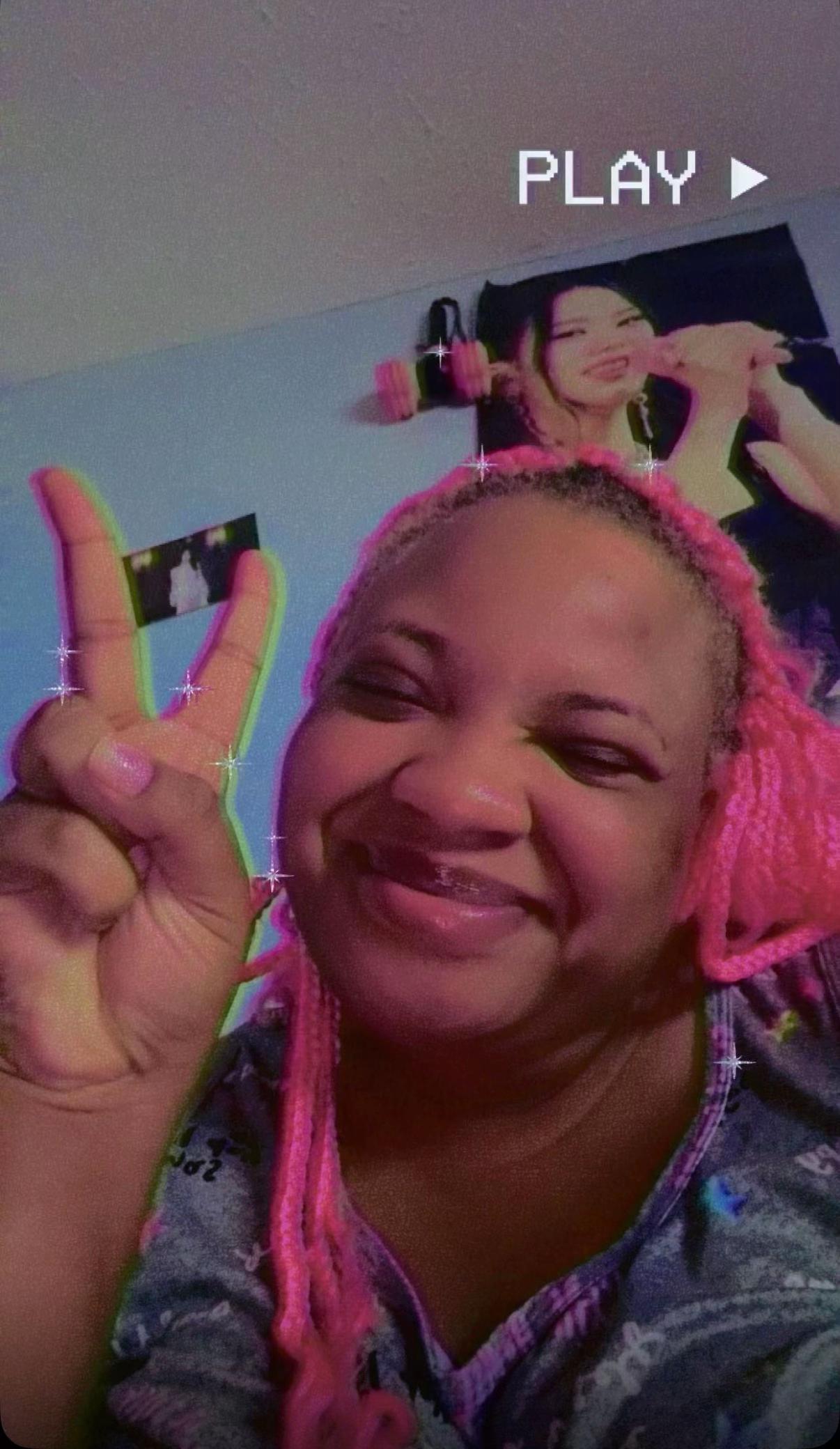 @Lovely Peaches
