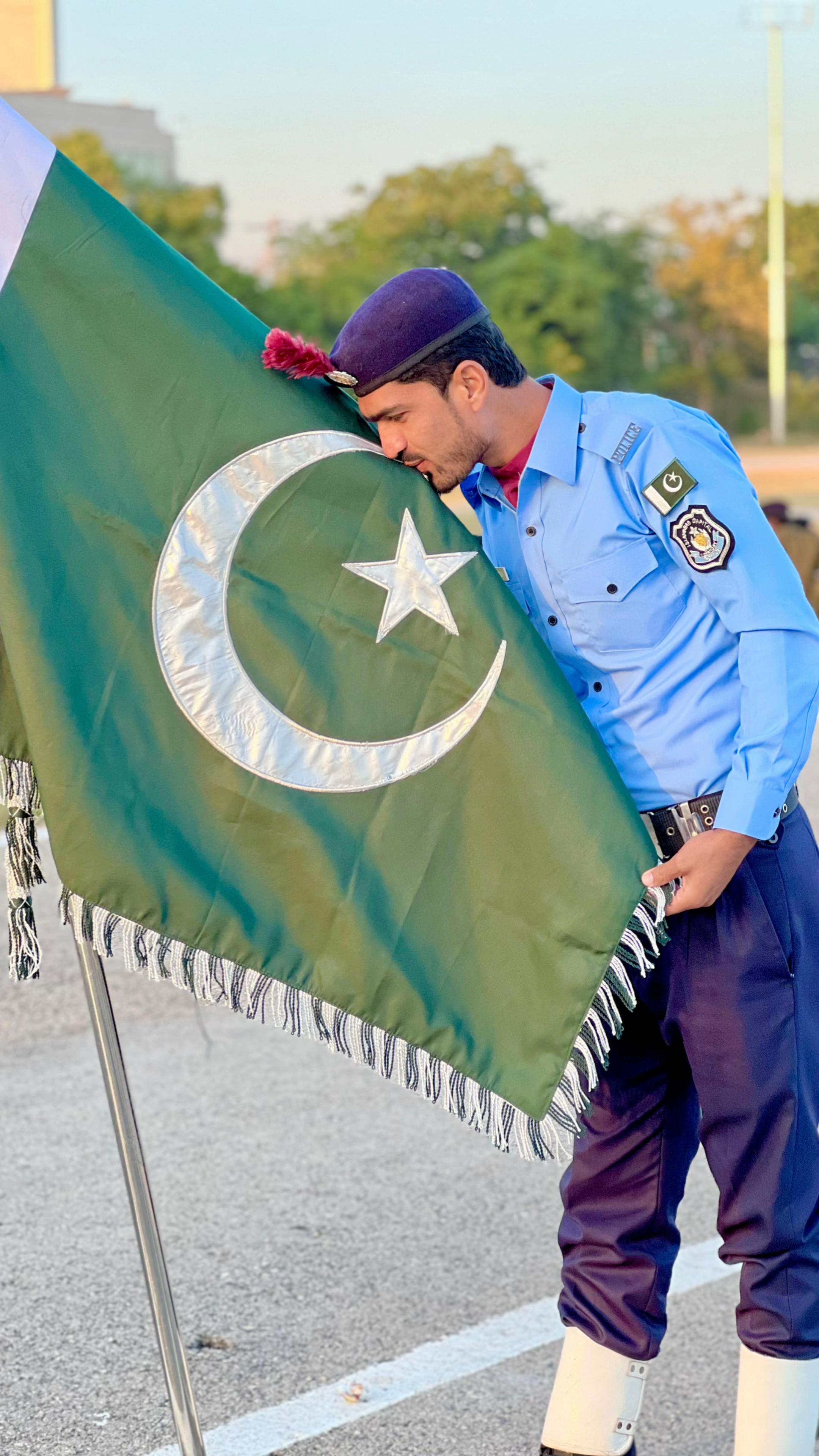 @Mehran Ahmad sherpao