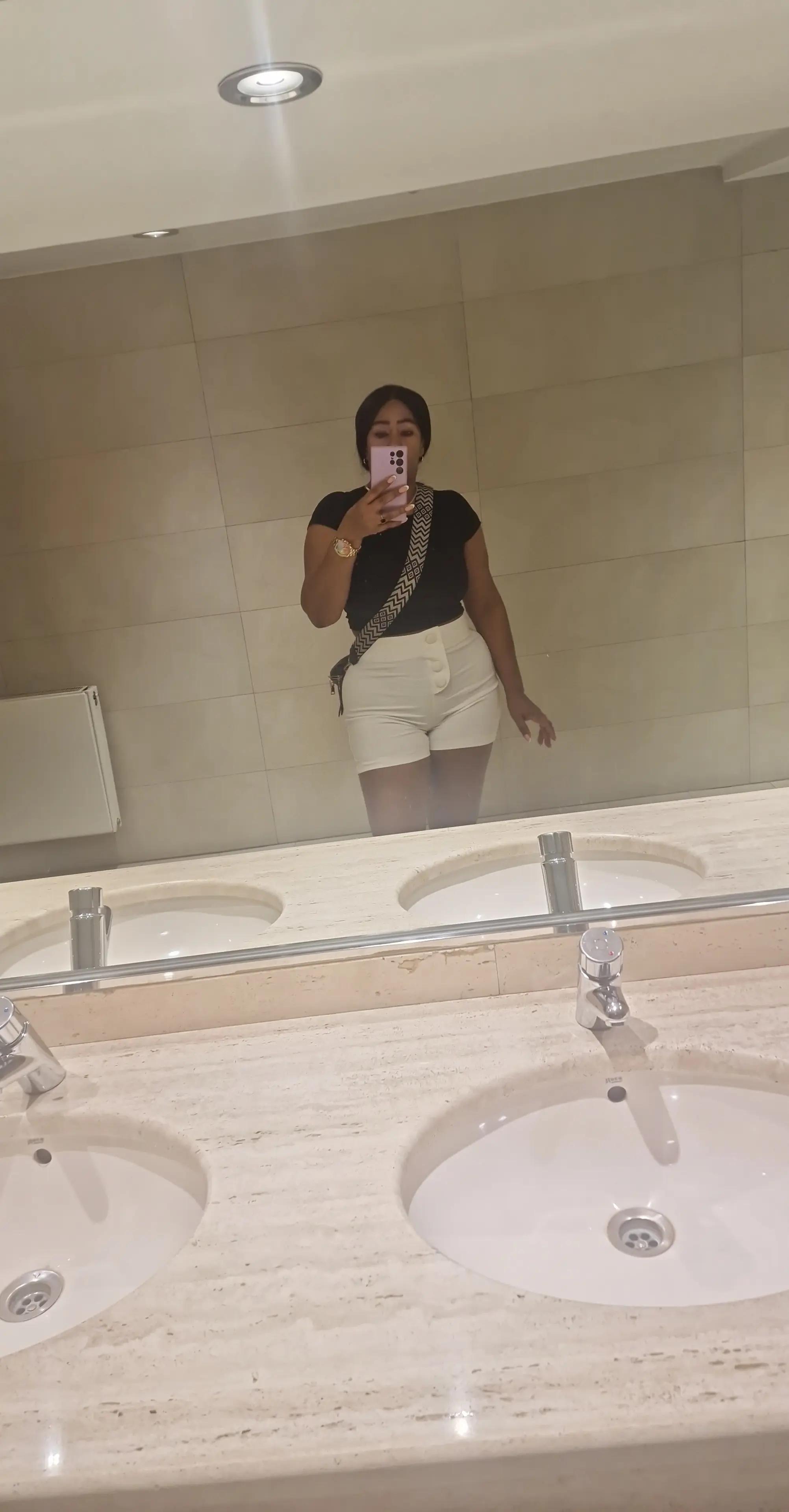 @Laura Herrera