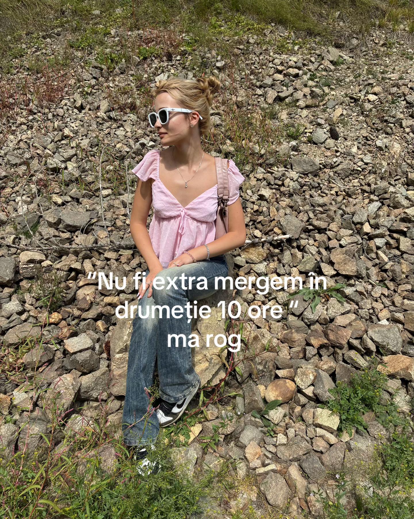 @cezara
