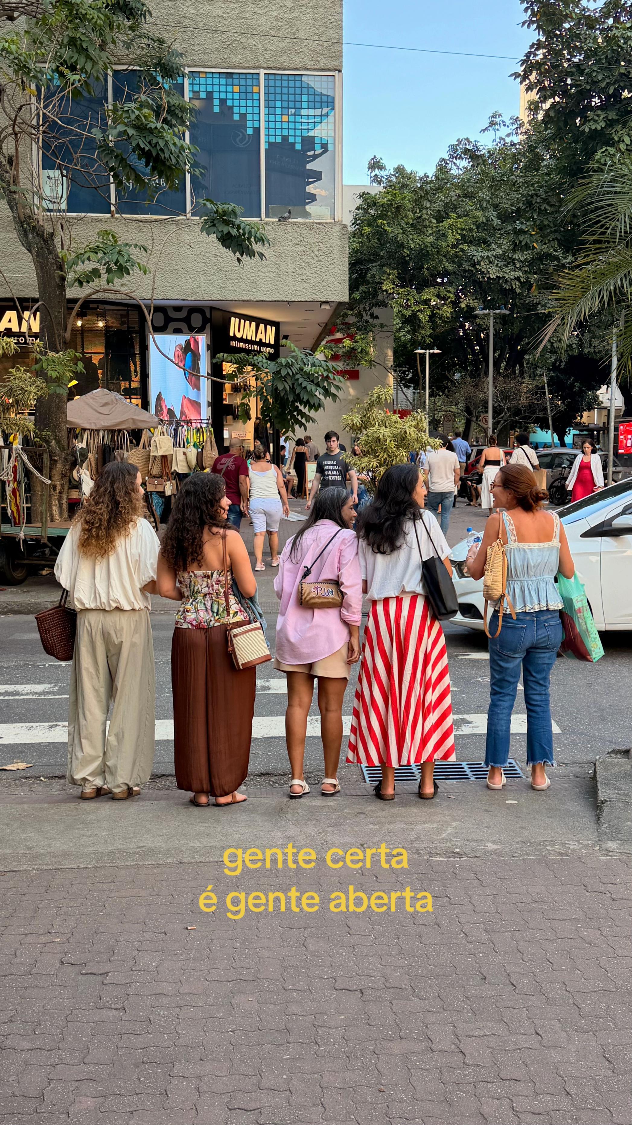 @BRENDA LOURENÇO