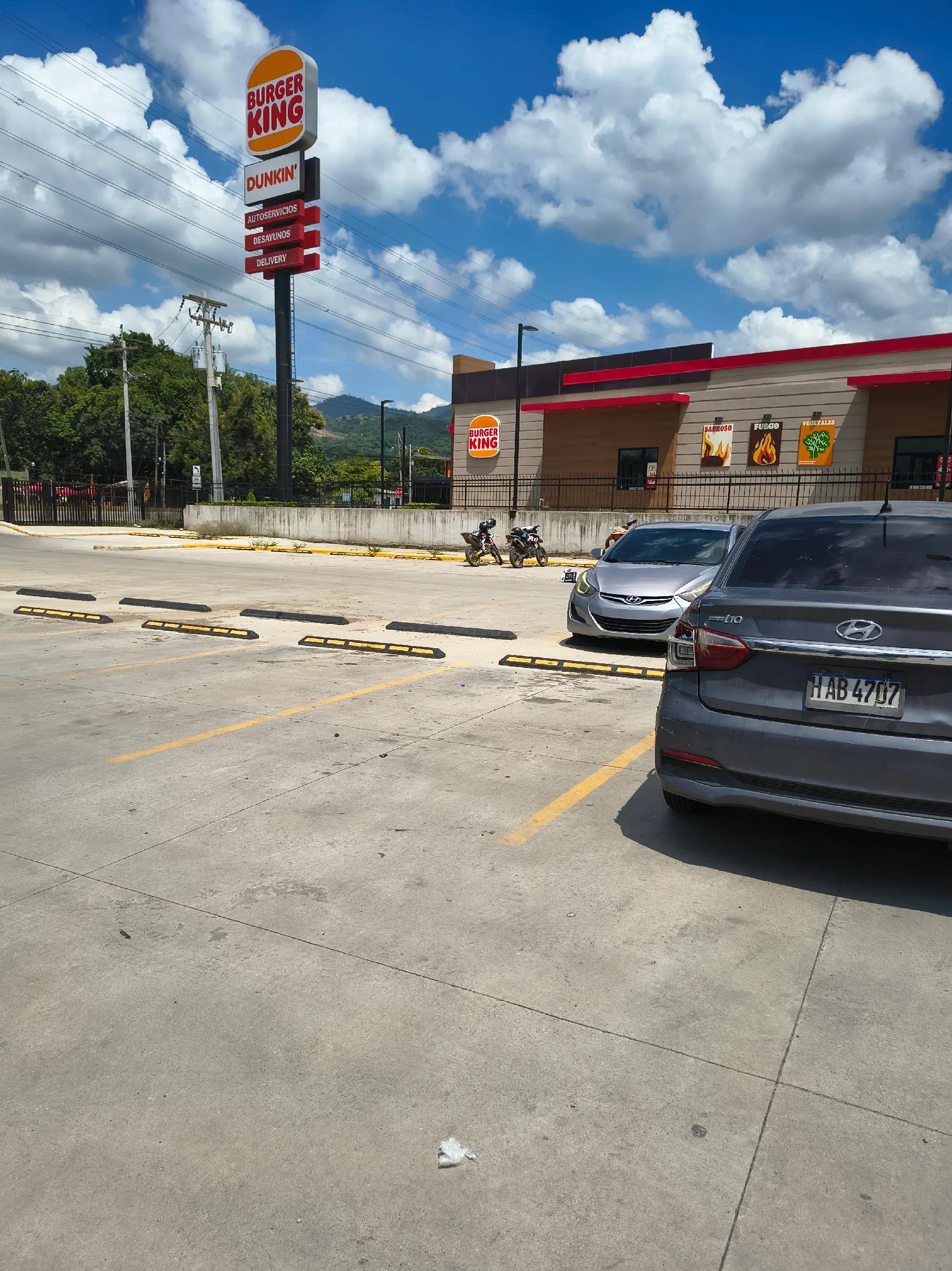 @Daniel Mejía