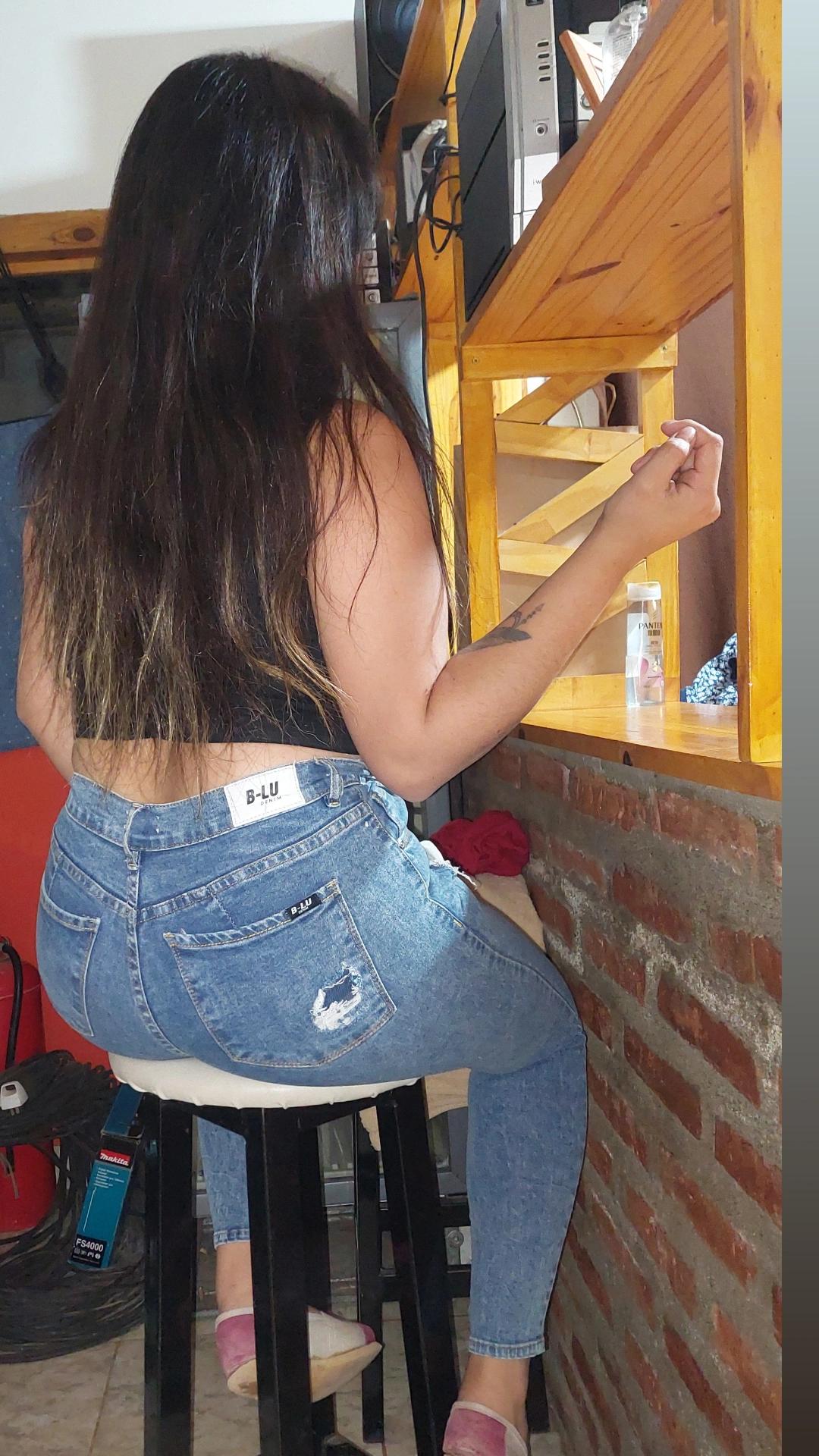 @Camila González
