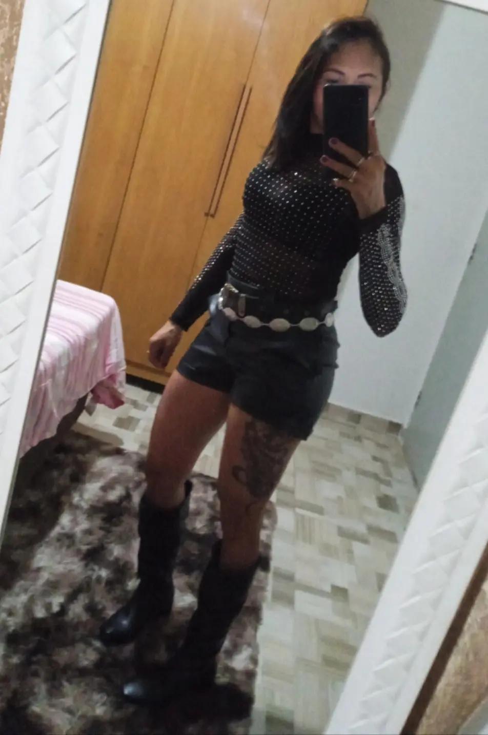 @leandrapaulino