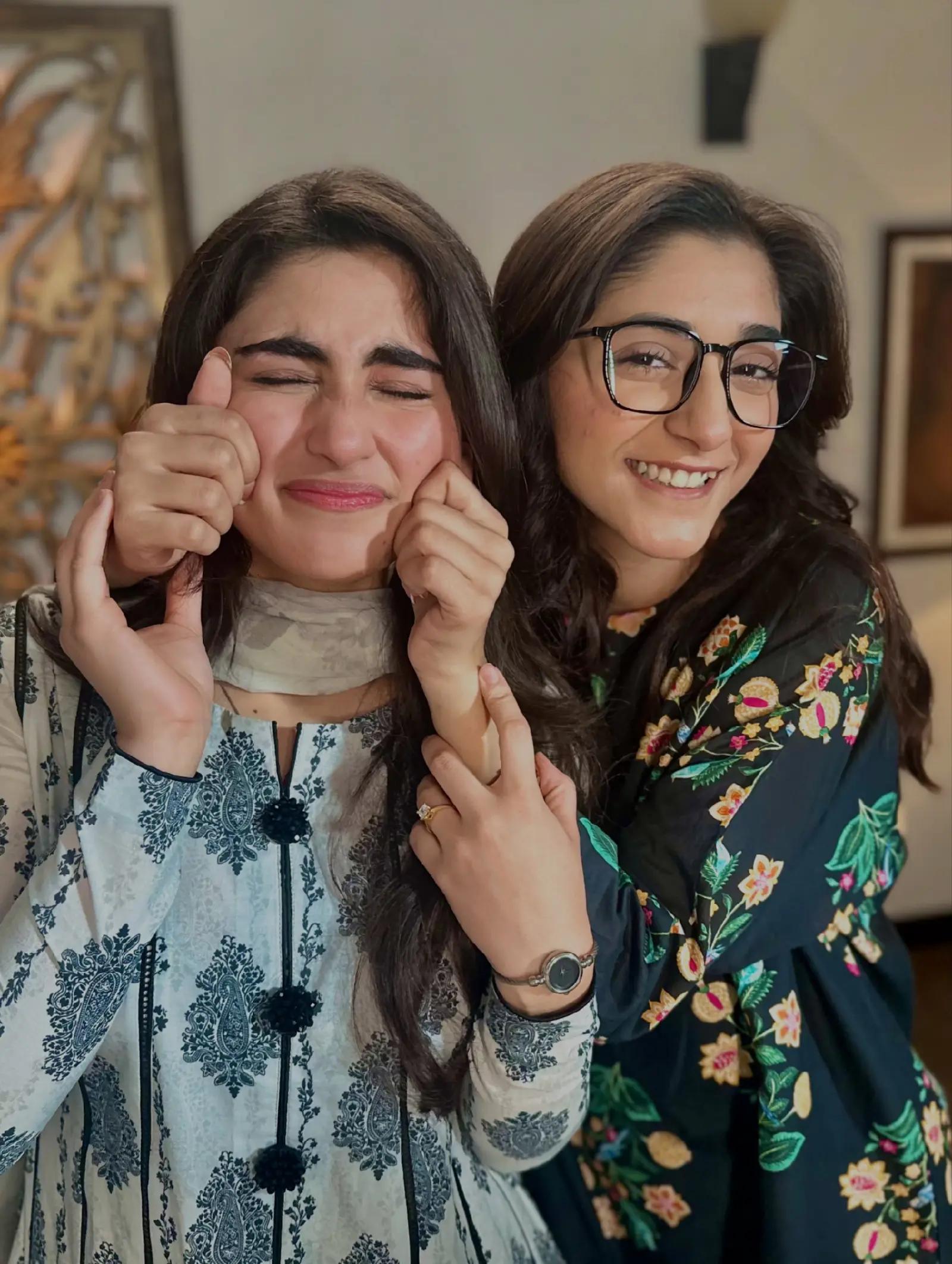 @zoha_tauqeer_oficial