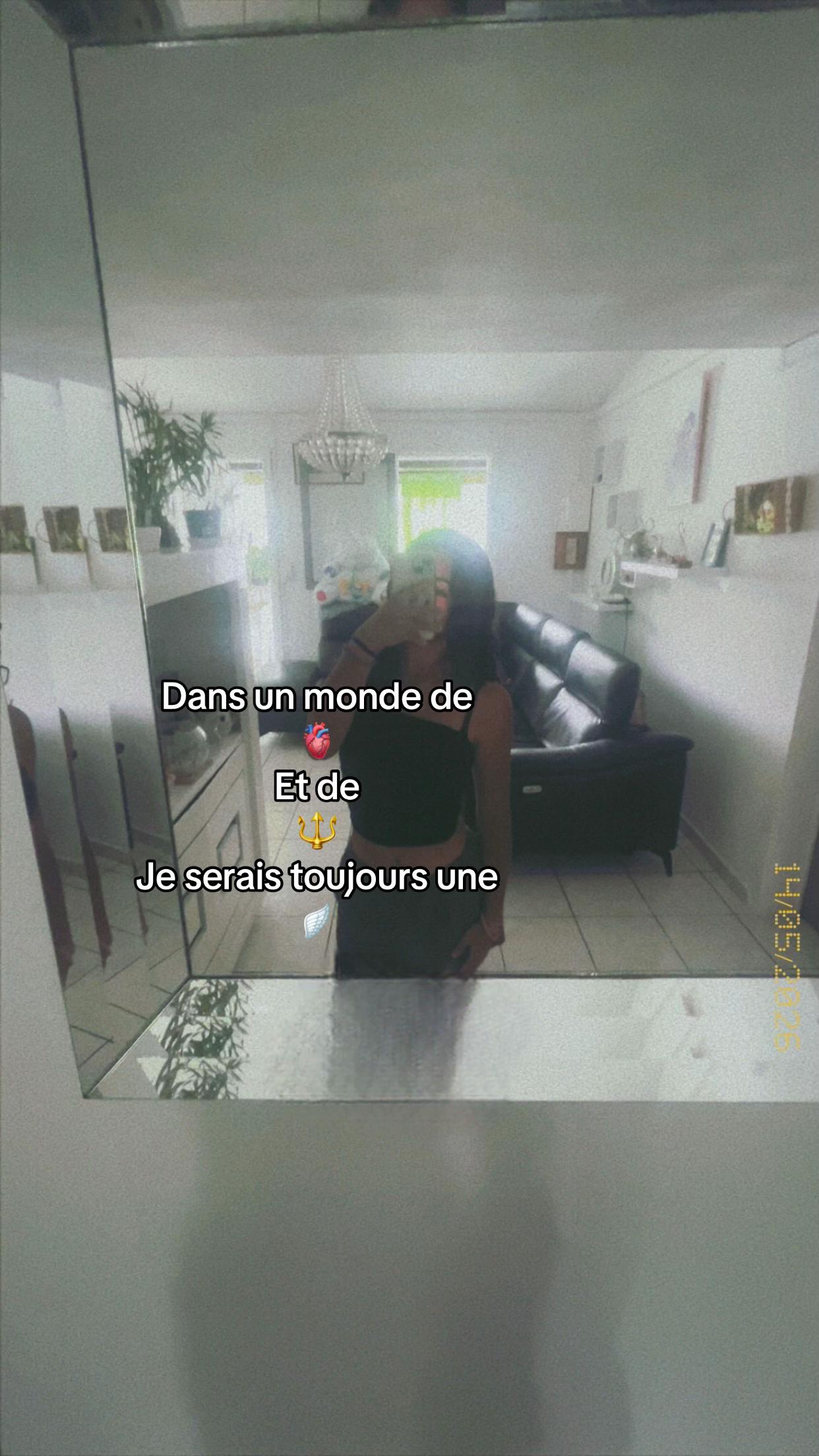 @L&eacute;a&rsquo;🥭🇷🇪