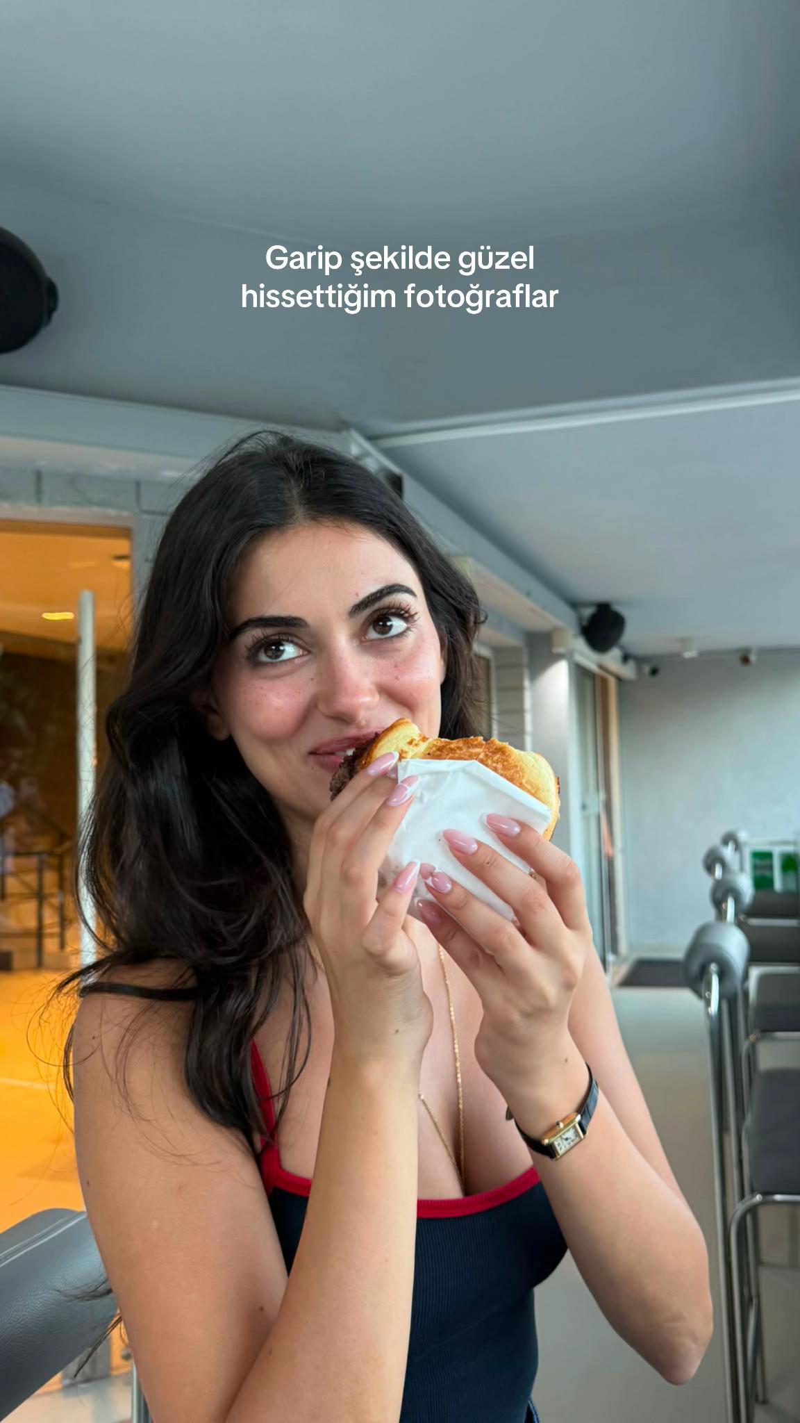 @Aleyna Beyazgül