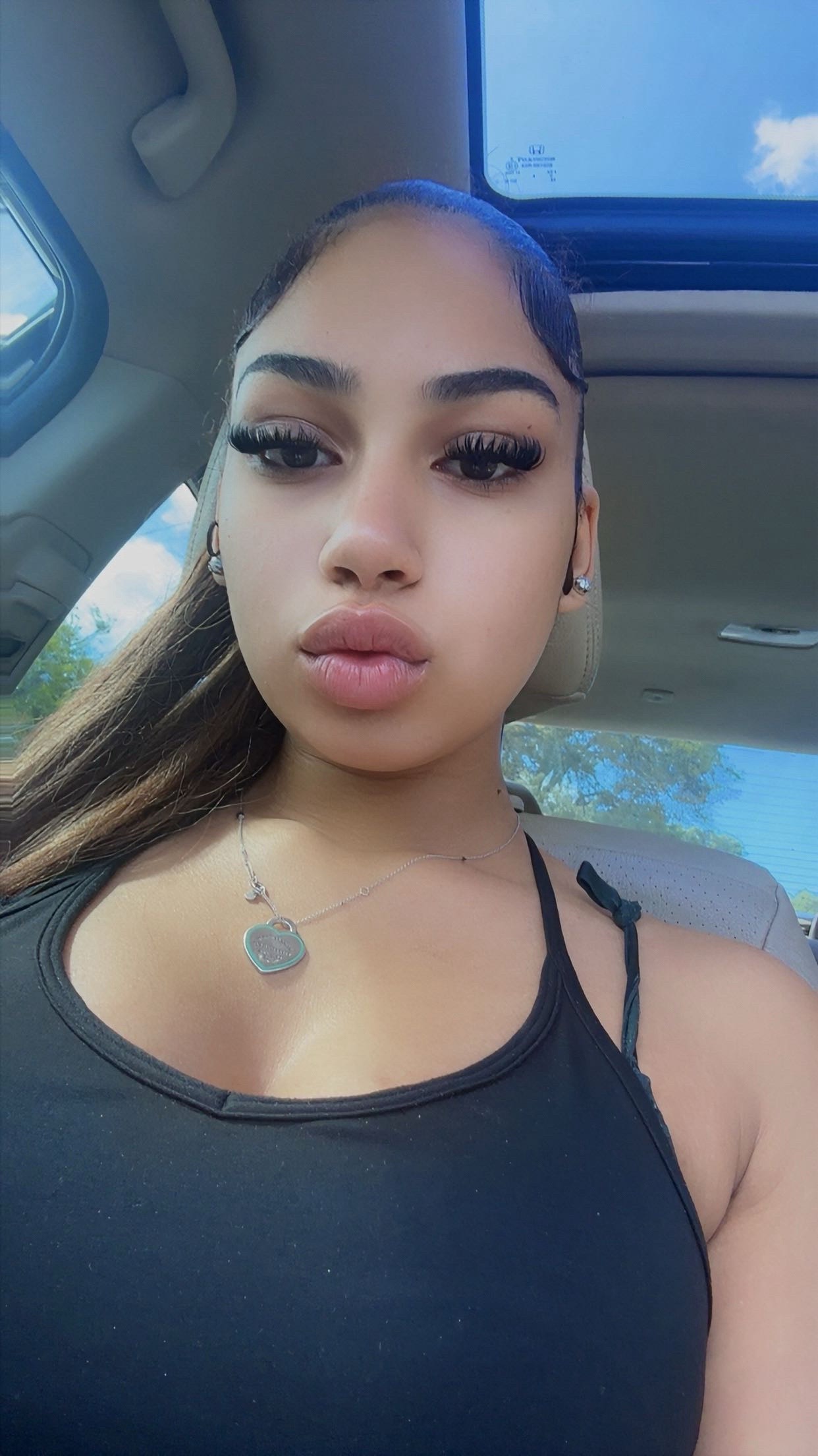 @foreign_princess0