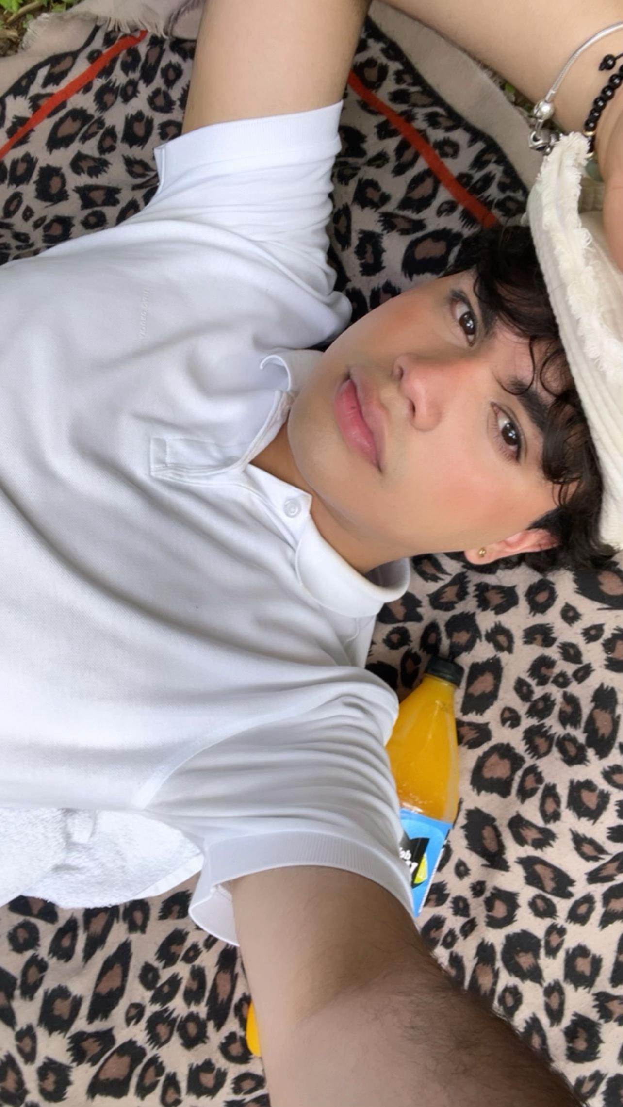 @𝒅𝒂𝒏𝒊