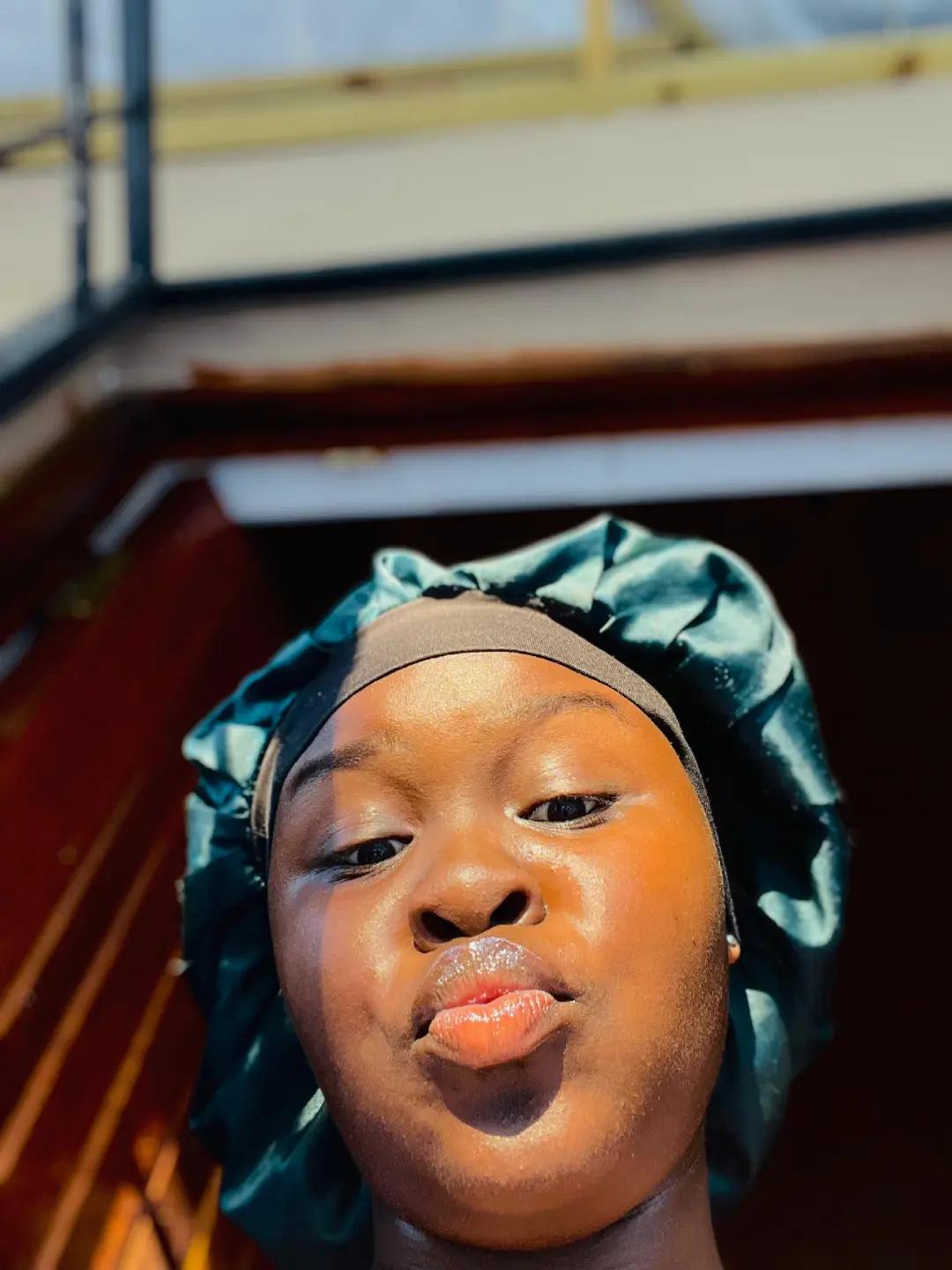 @ZOEWY_RED🧸