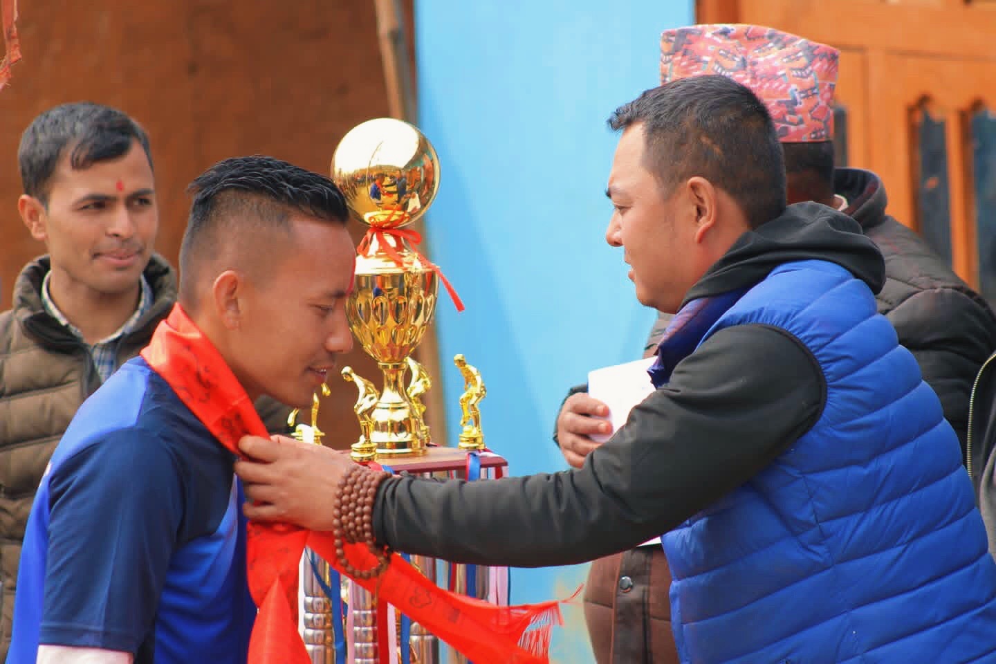 @DJ मेघ लामा
