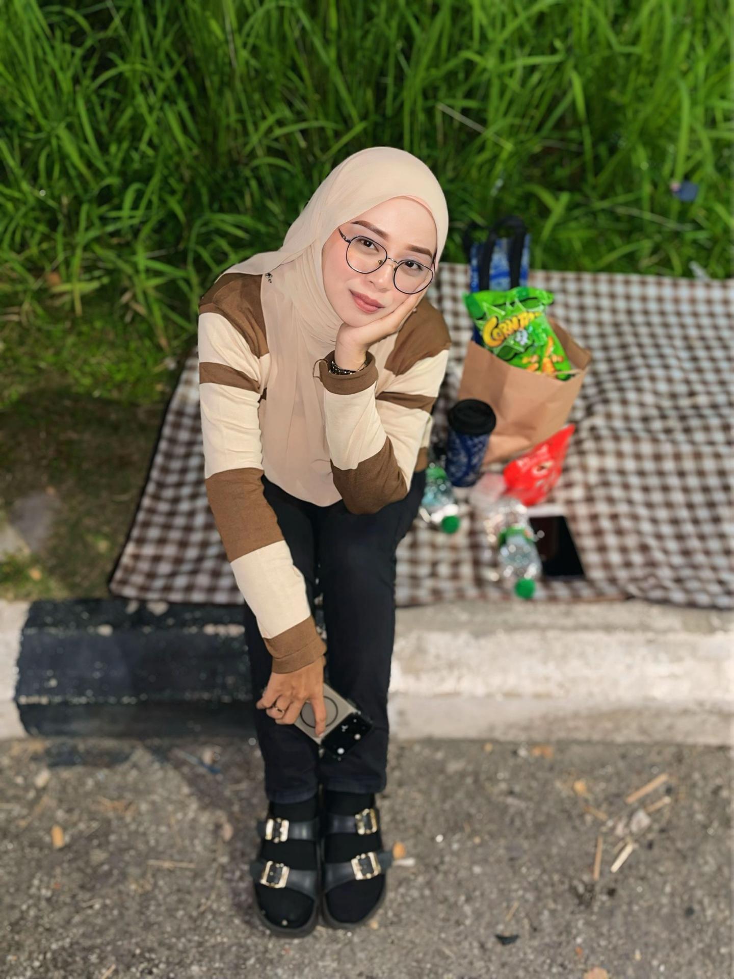 @𝓩𝓱𝓾𝓵𝓪𝓲𝓴𝓱𝓪