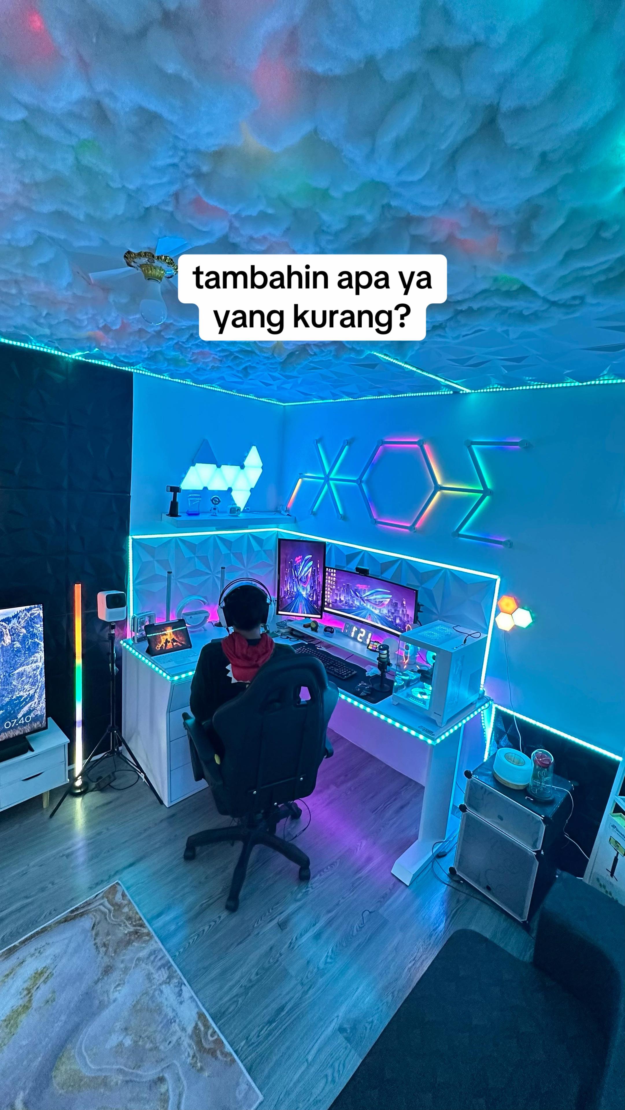 @Kamar Aesthetic