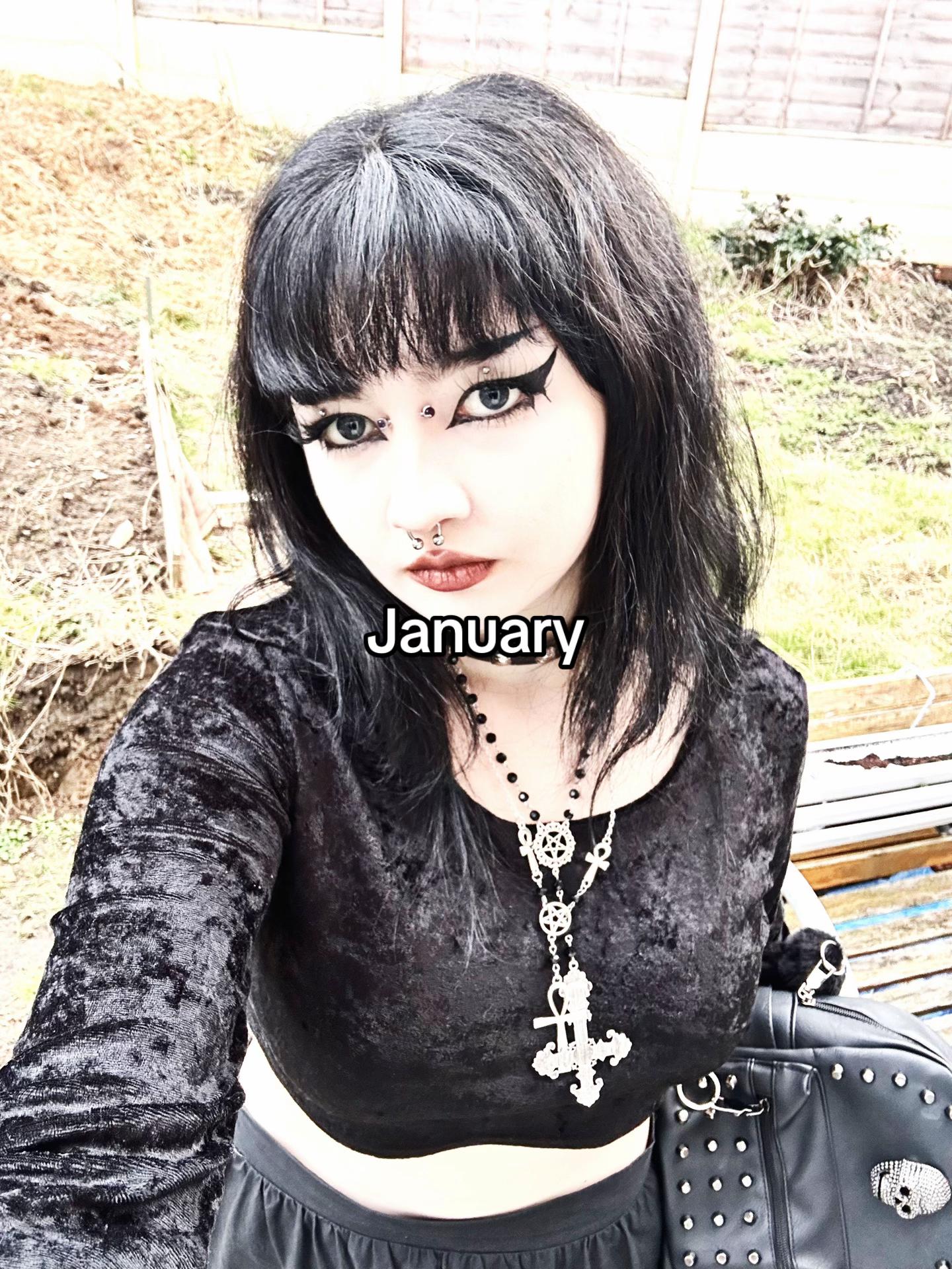 @⋆✩𝕭𝖆𝖓𝖘𝖍𝖊𝖊˙⋆✮