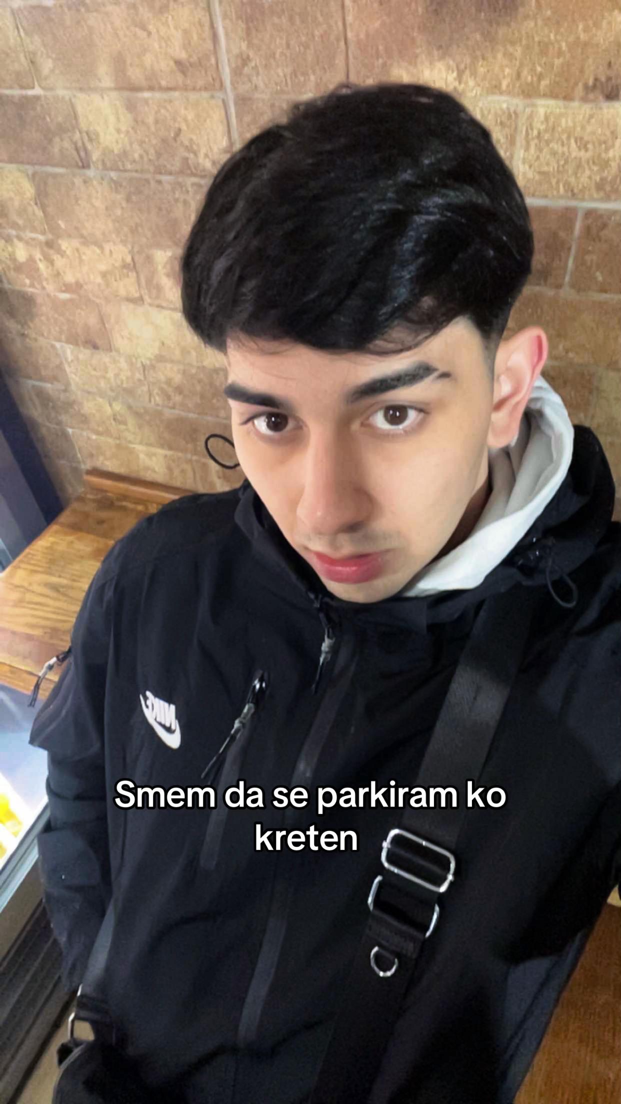 @zovemepinky