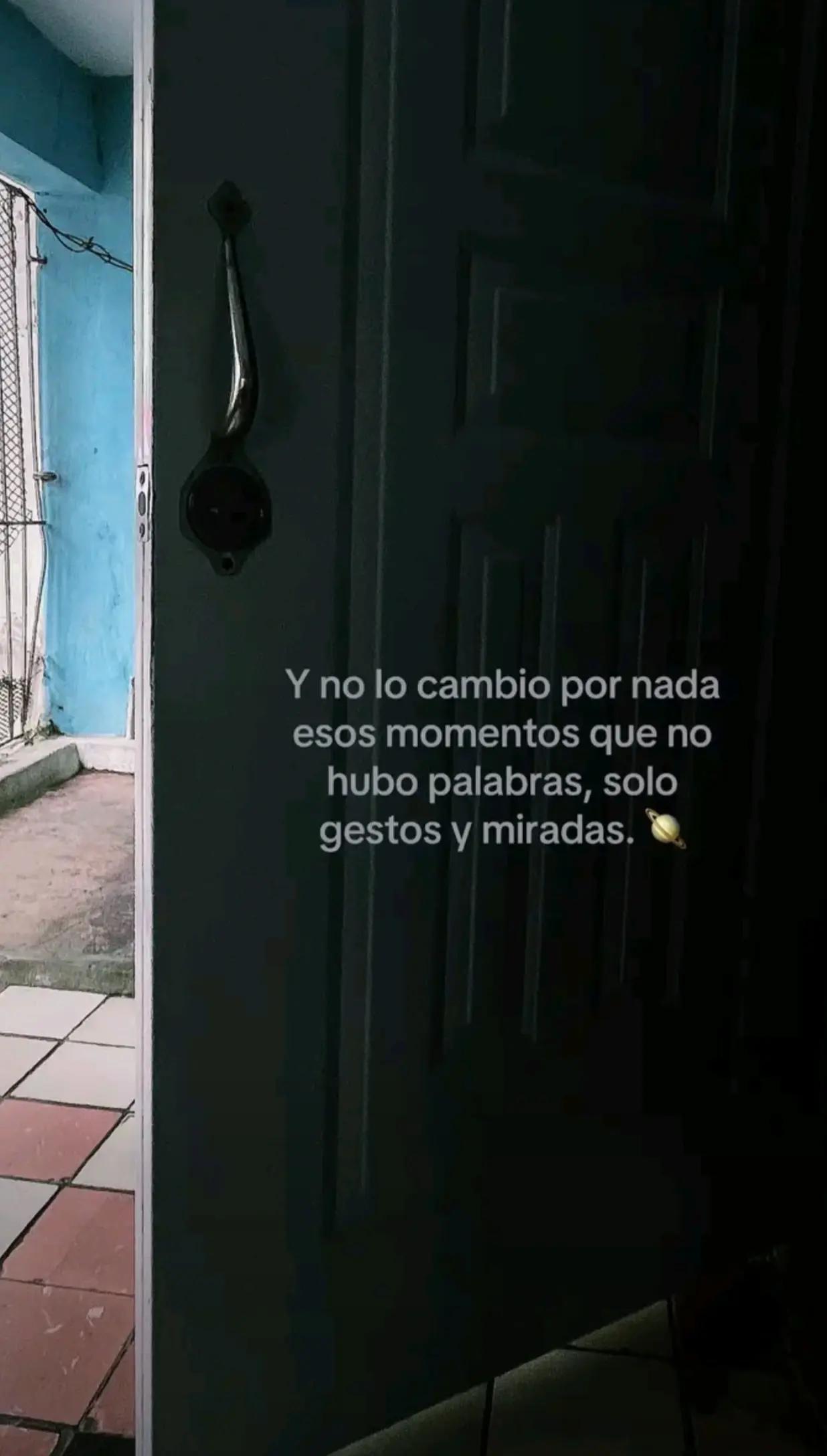 @Anahi.