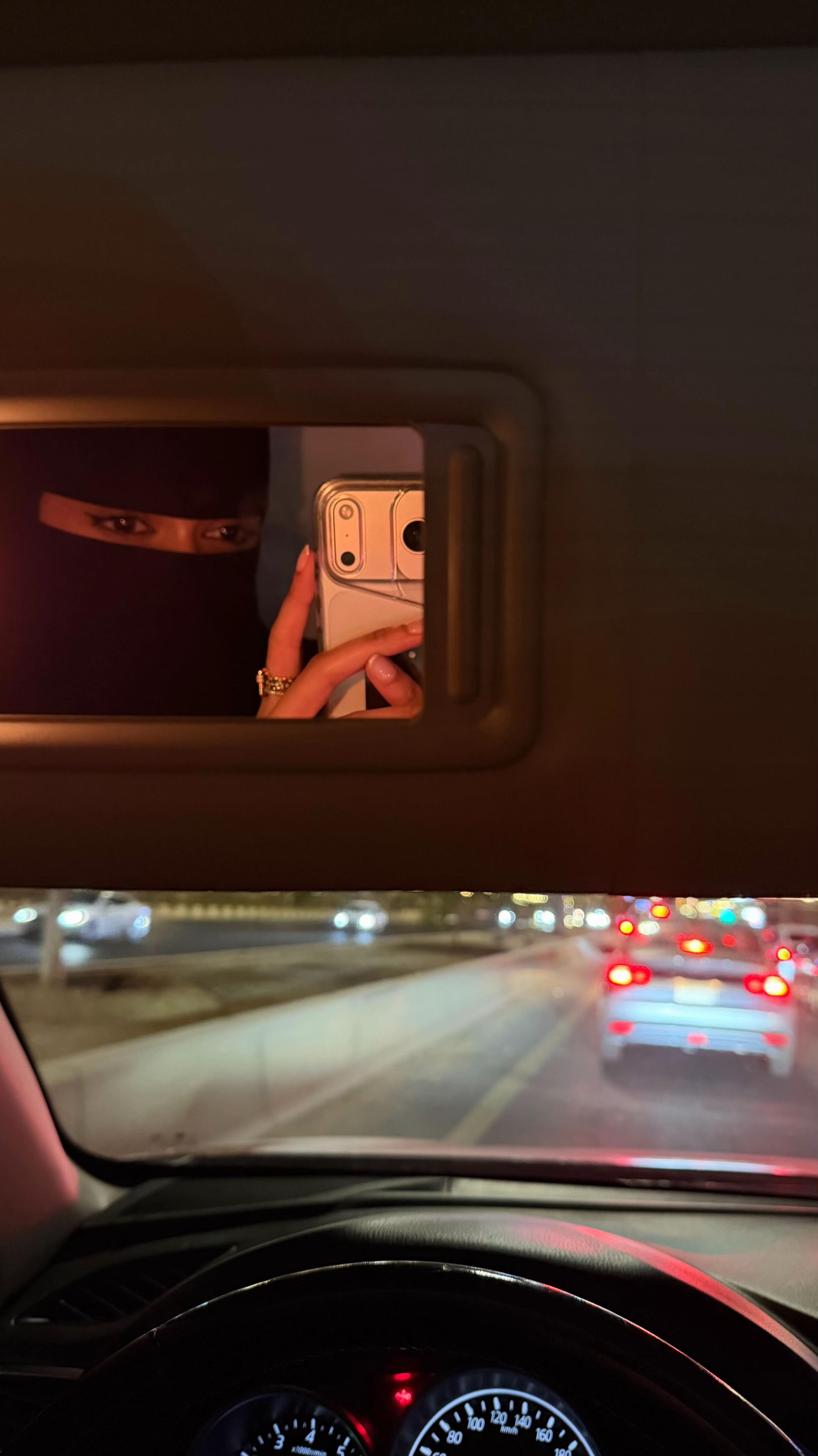 @نِــينَار