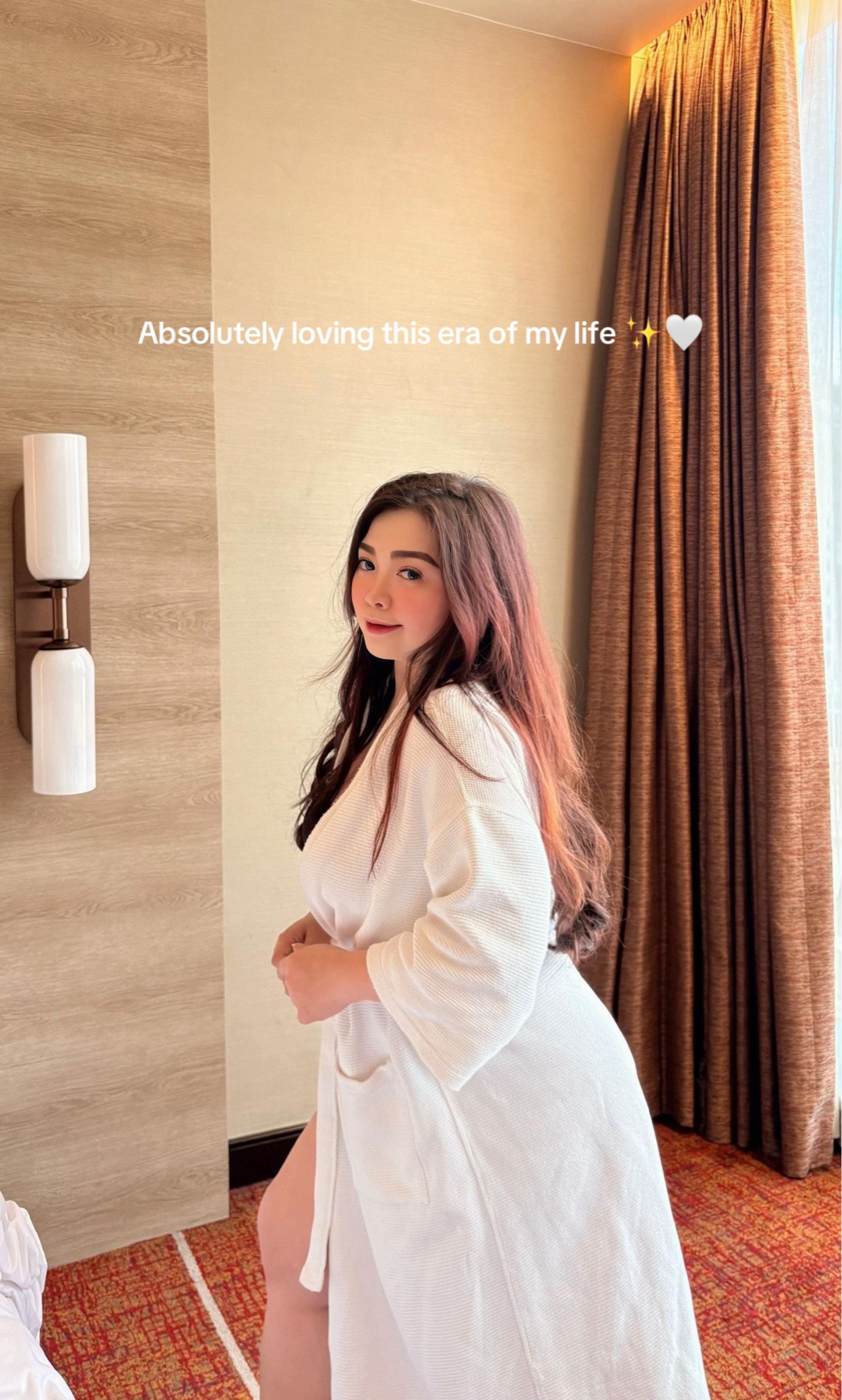 @applejmontez