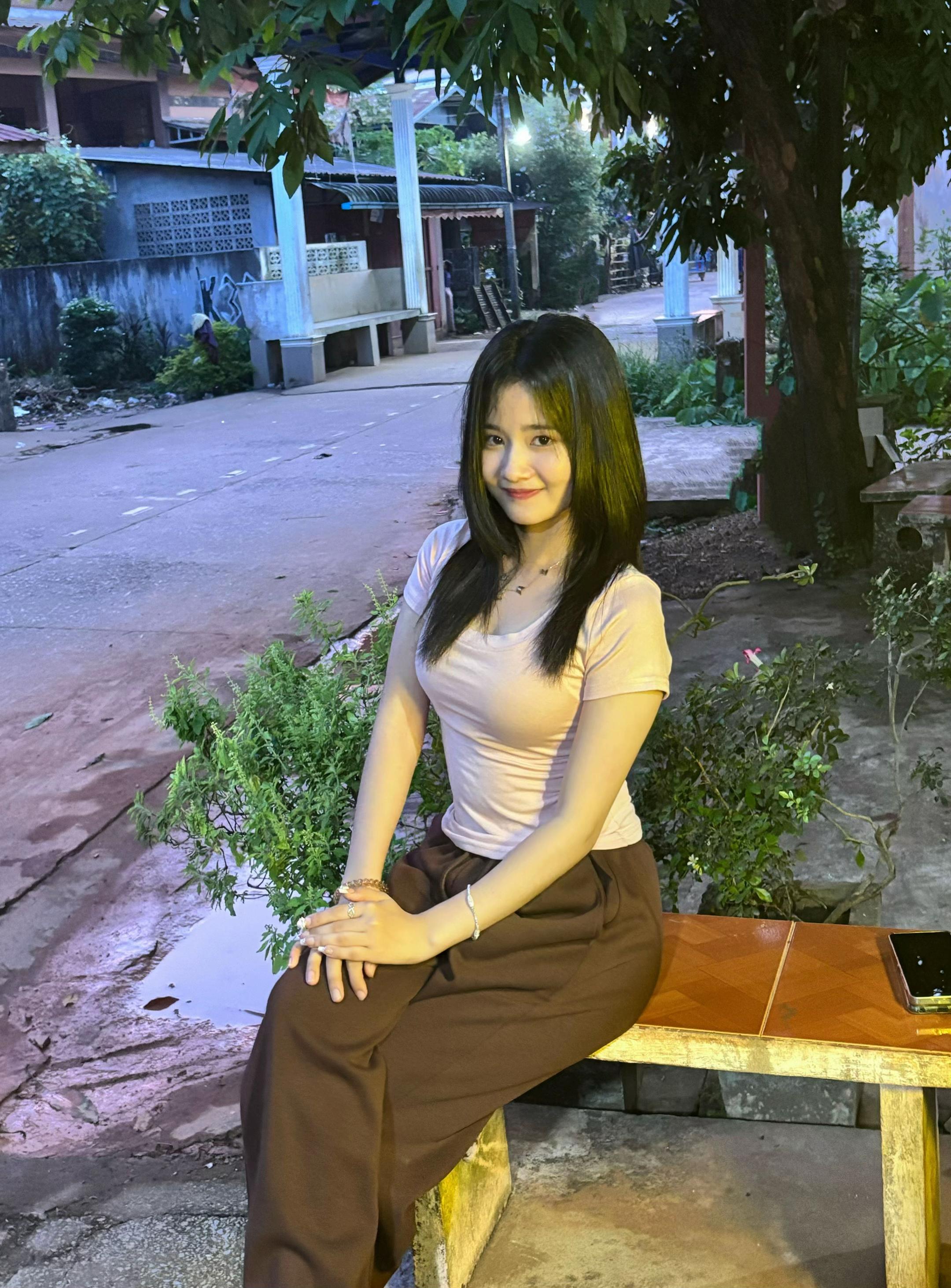 @Thiri Htet San💋