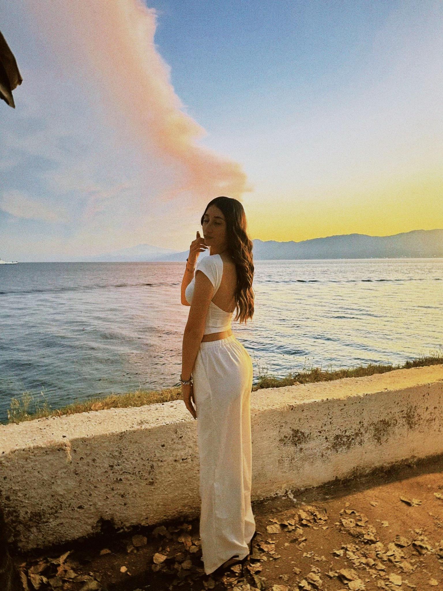 @𝑪𝑴💙