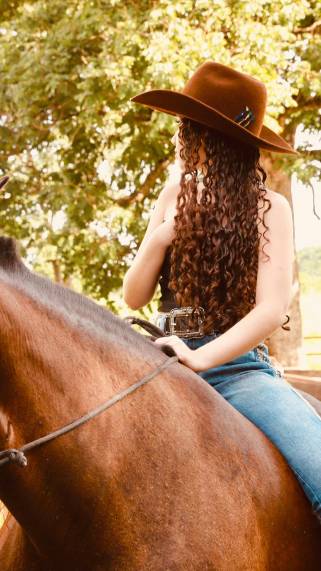 @ℳ𝒶𝓇𝒾𝒶