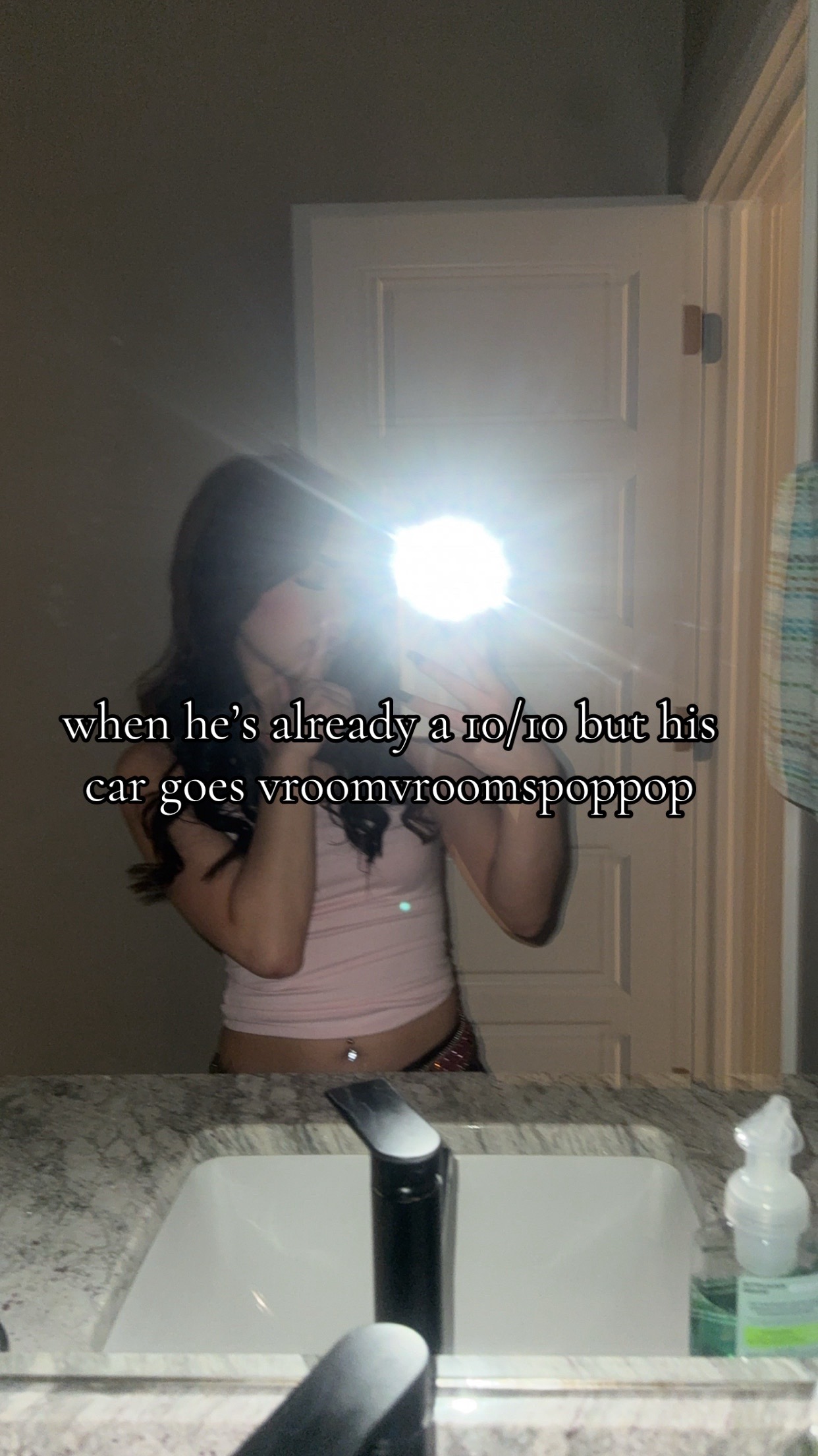 @𝓥
