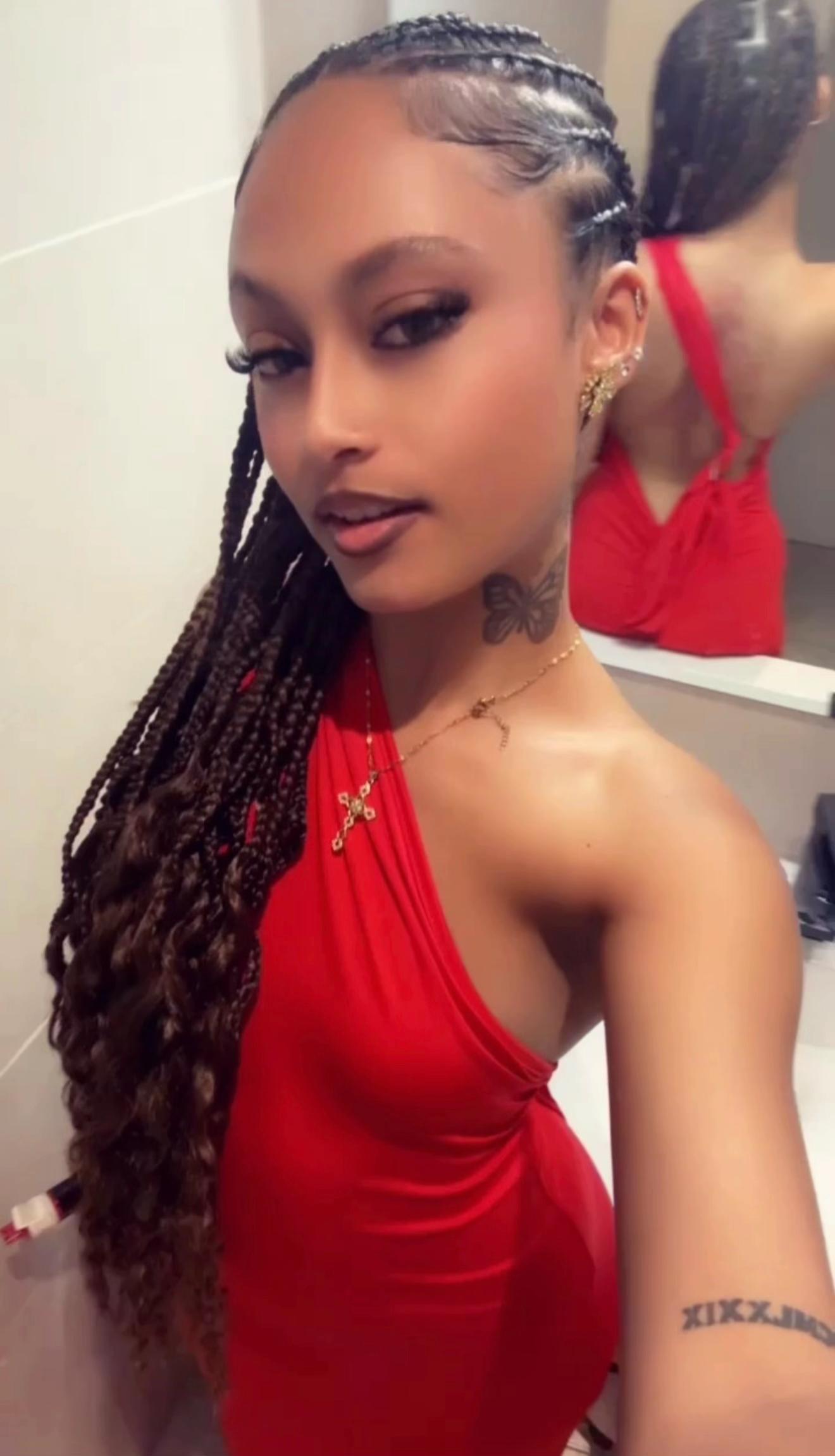 @ℳ𝒶𝓇𝒾𝓃𝑒🤍.