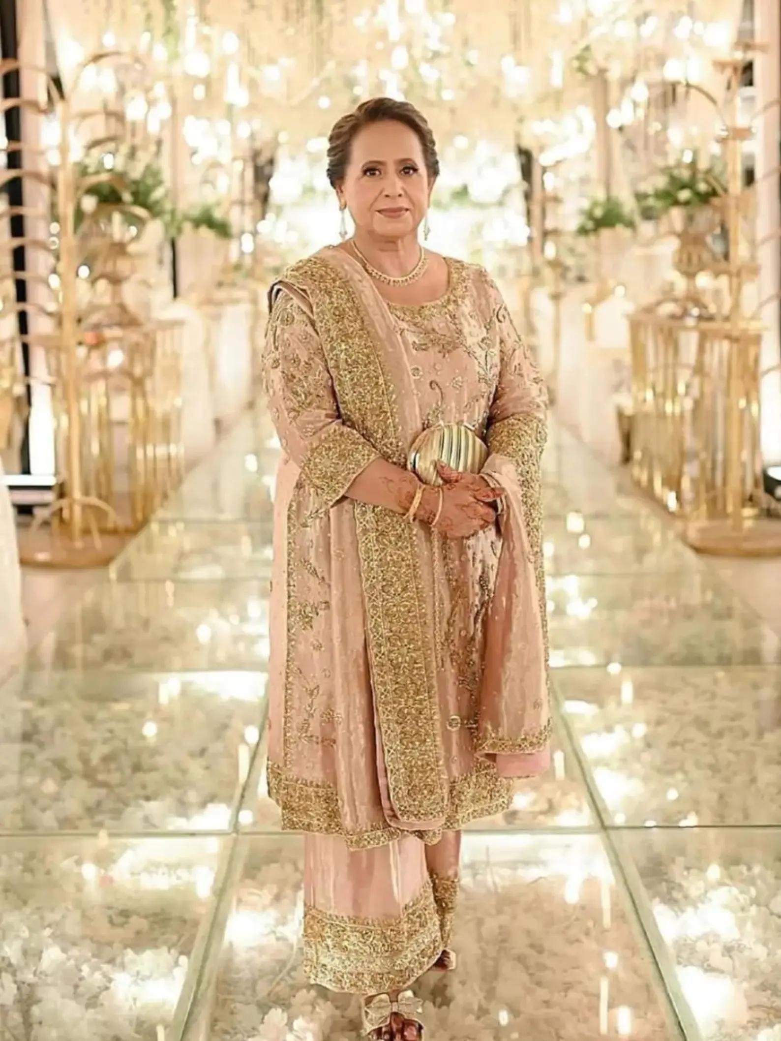@bridal_house