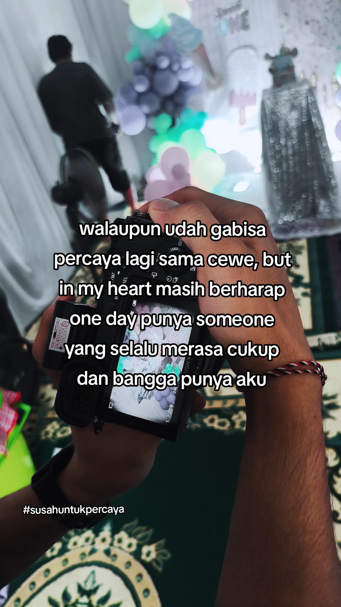 @A K U T R I