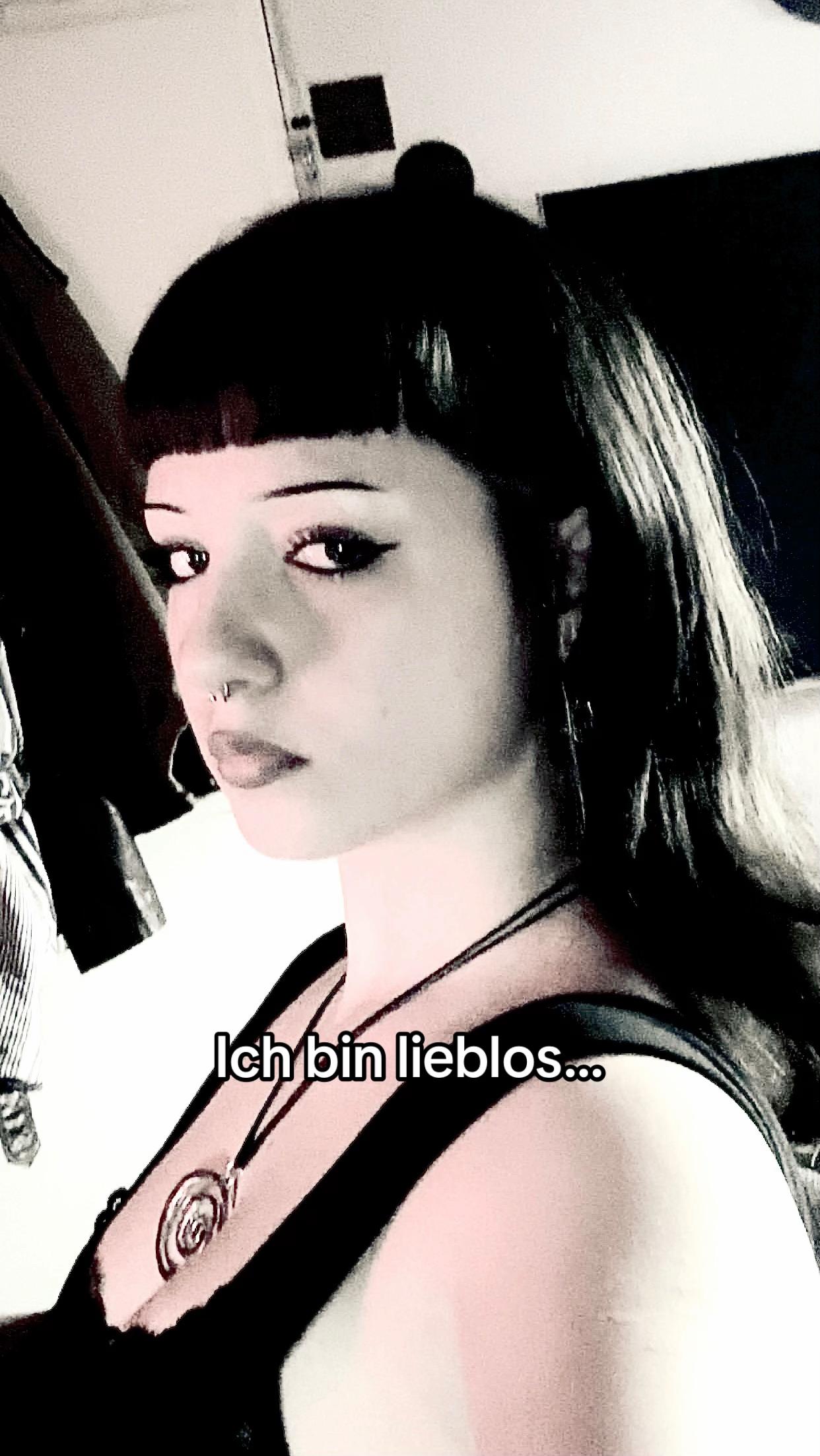 @Janina