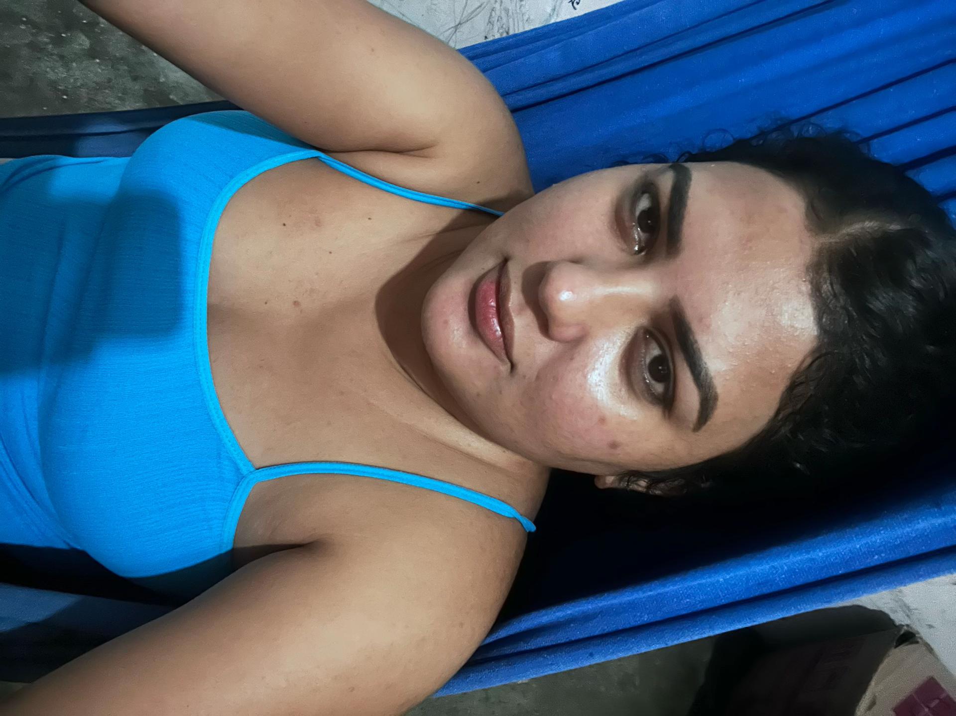 @MORENAOFICIAL