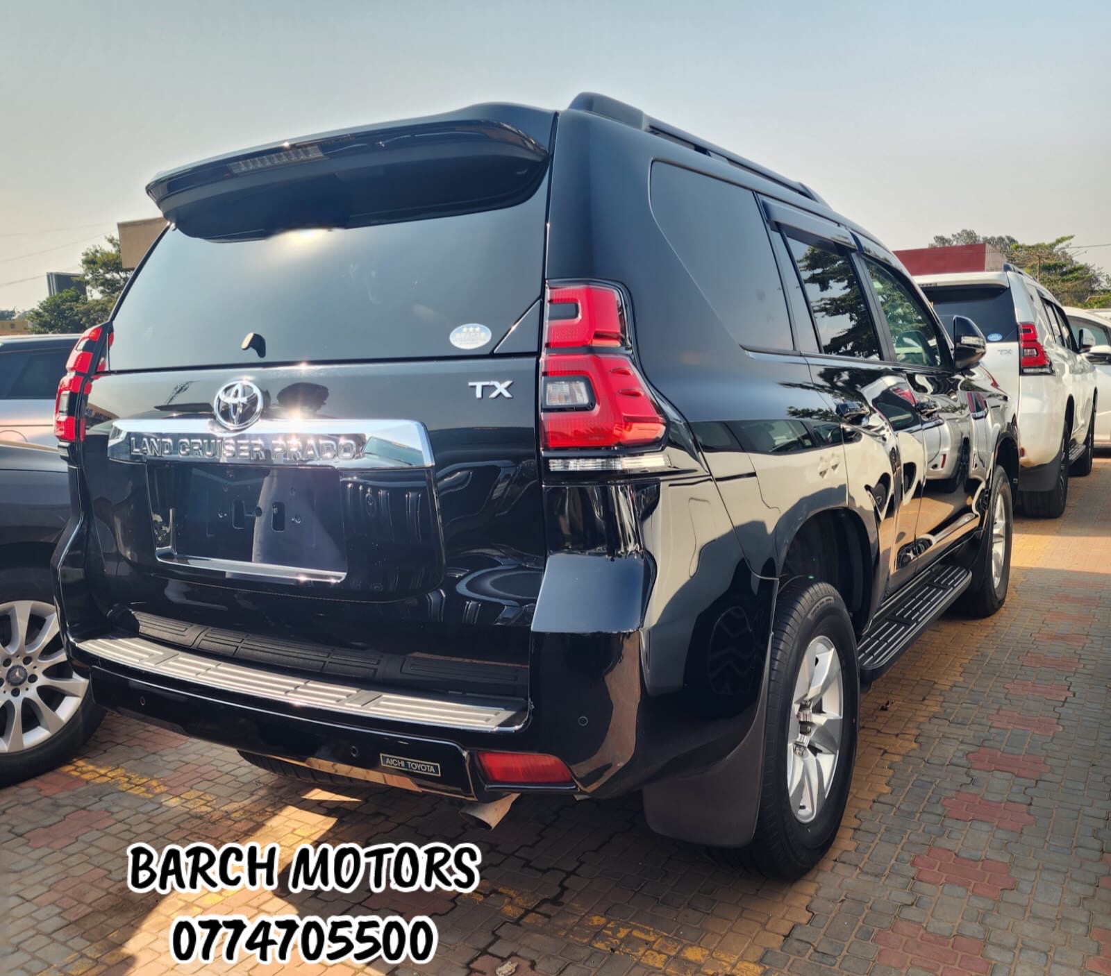 @Charlotte BARCH MOTORS O.A