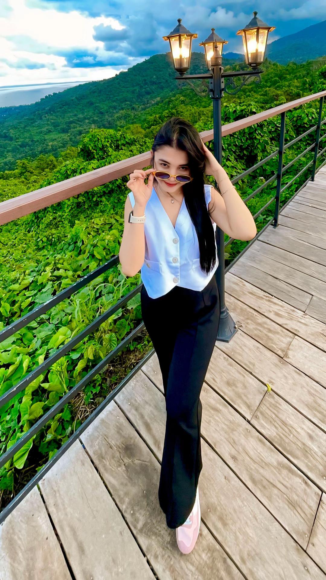 @.